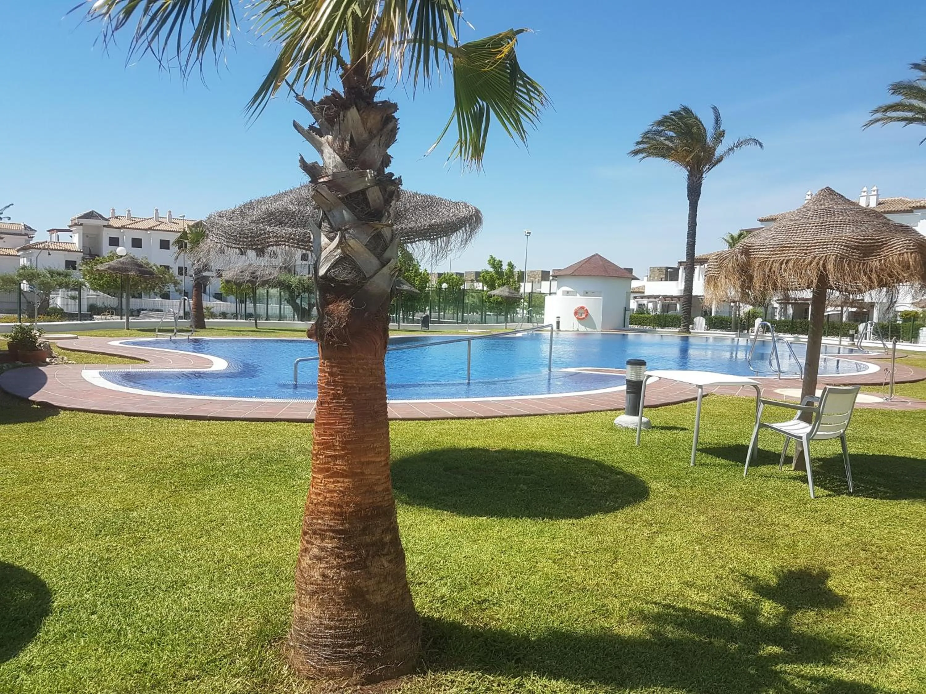 Swimming pool in Taymar