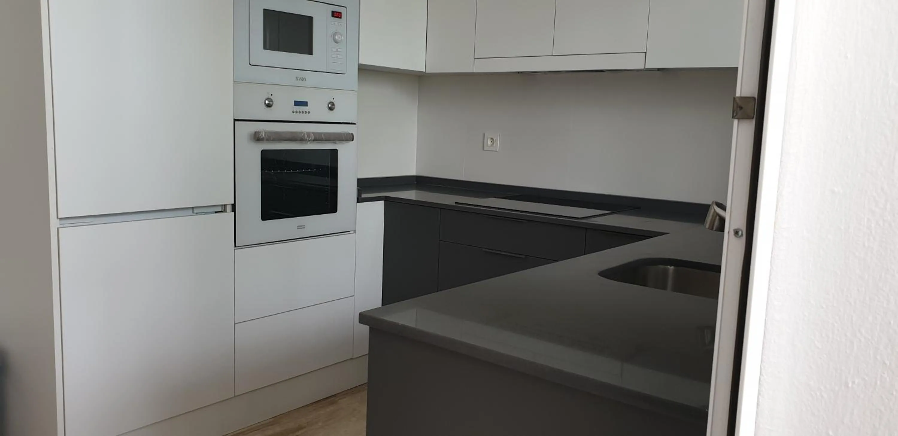 Kitchen or kitchenette in Taymar