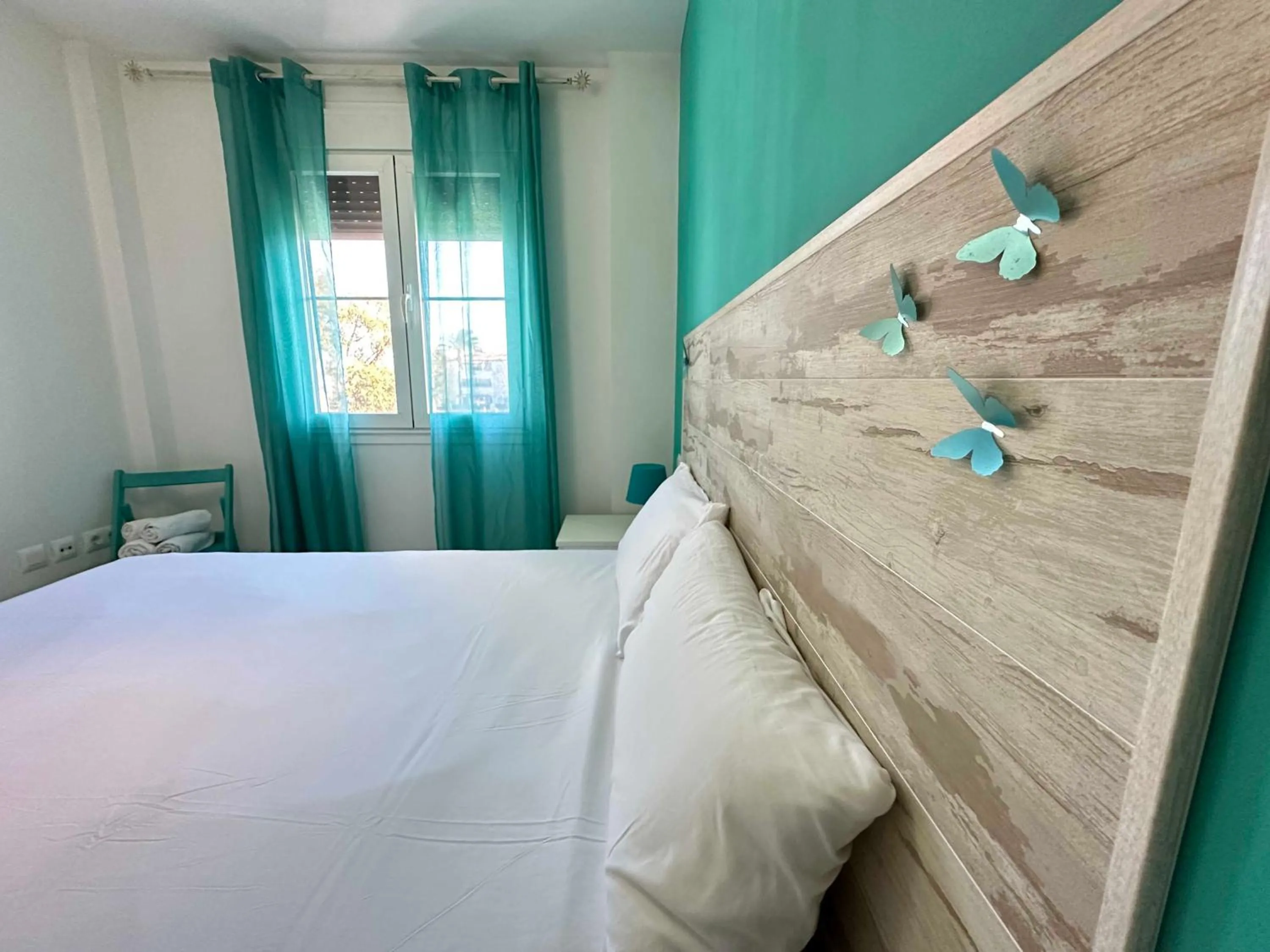 Bed in Taymar