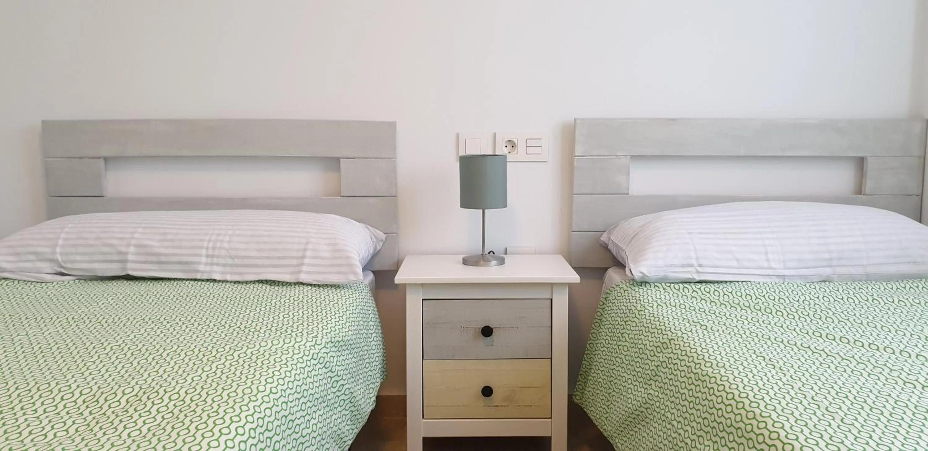 Bed in Taymar