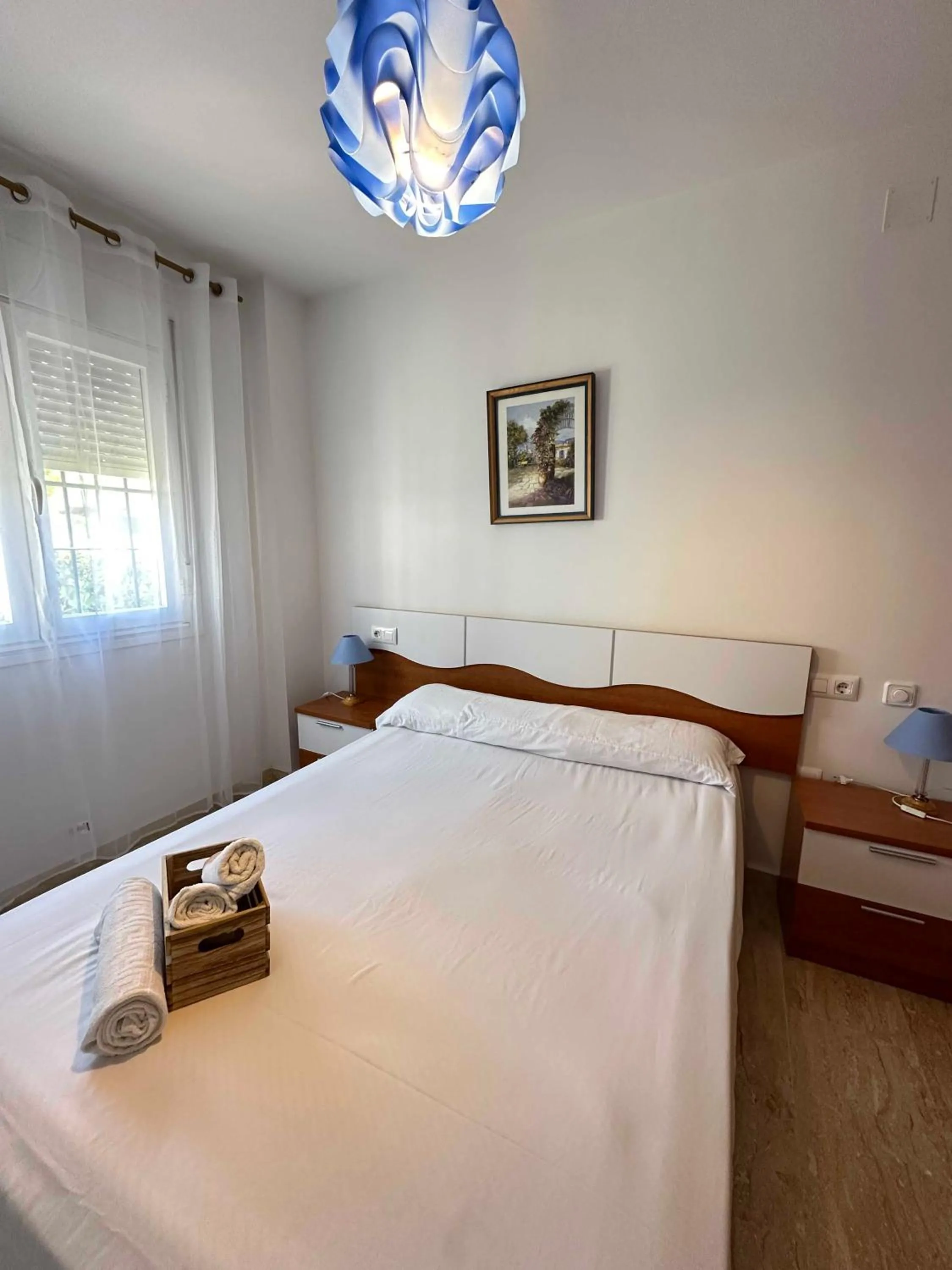 Bed in Taymar