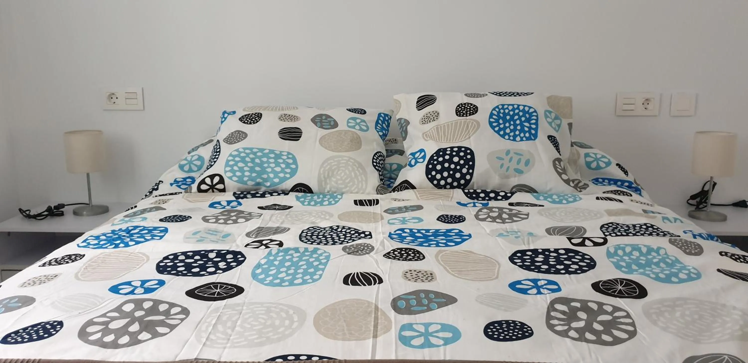 Bed in Taymar