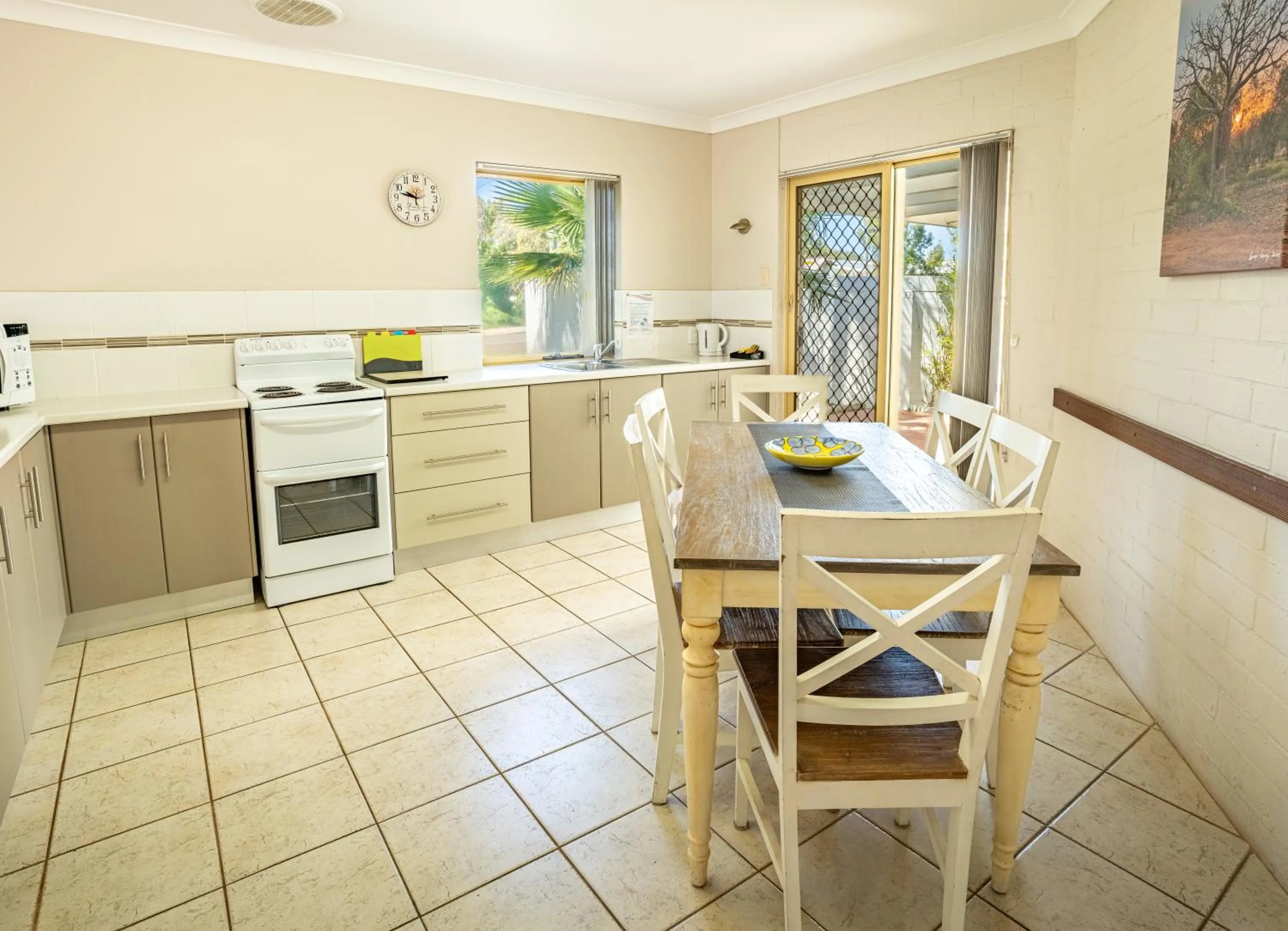 kitchen in Kalbarri Murchison View Apartments