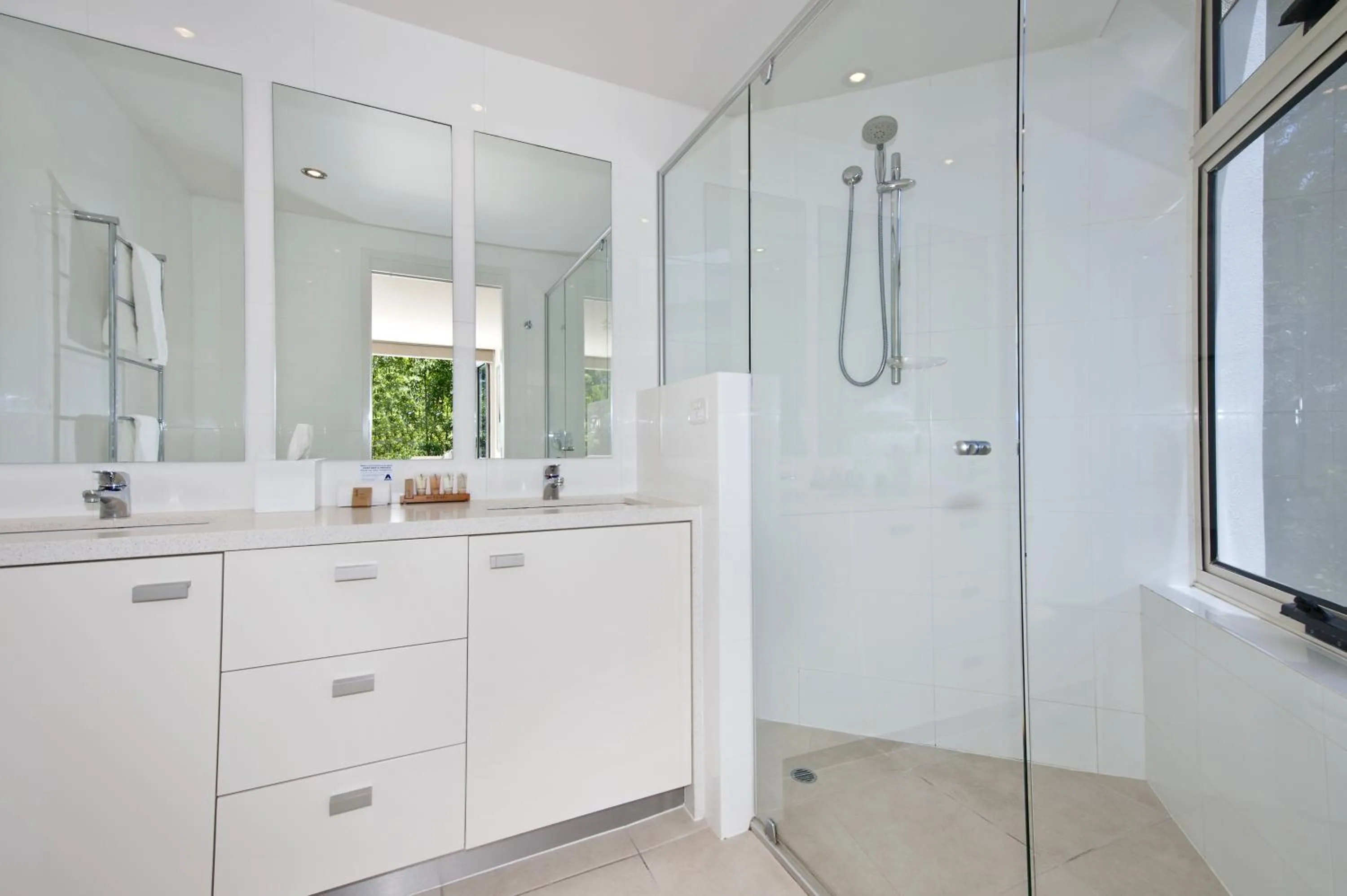 Bathroom in Picture Point Terraces