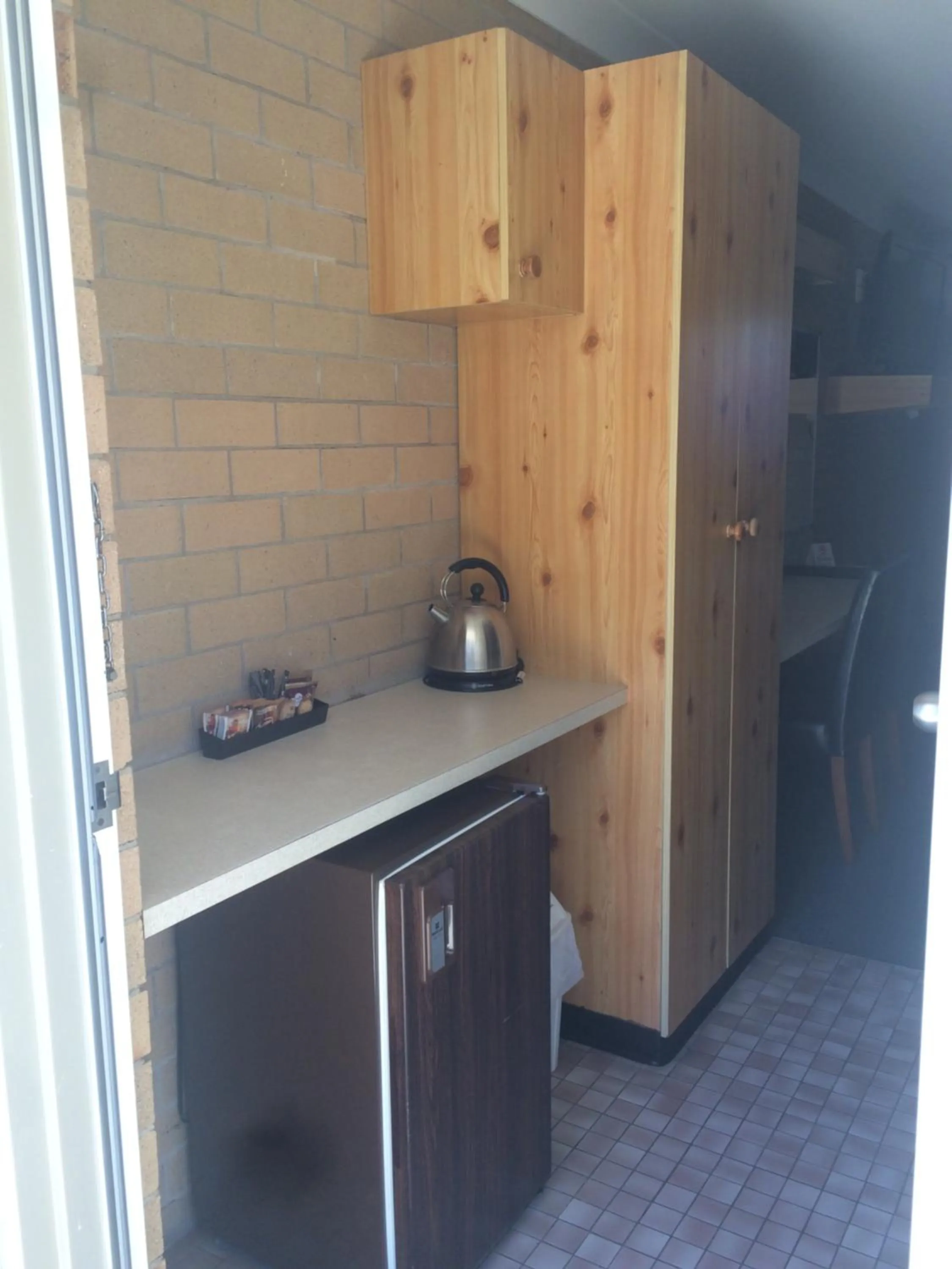 Coffee/tea facilities in Alexander Motor Inn