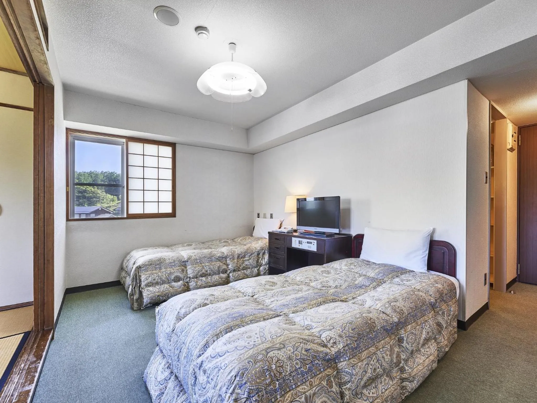 Bed in Hakuba Alps Hotel