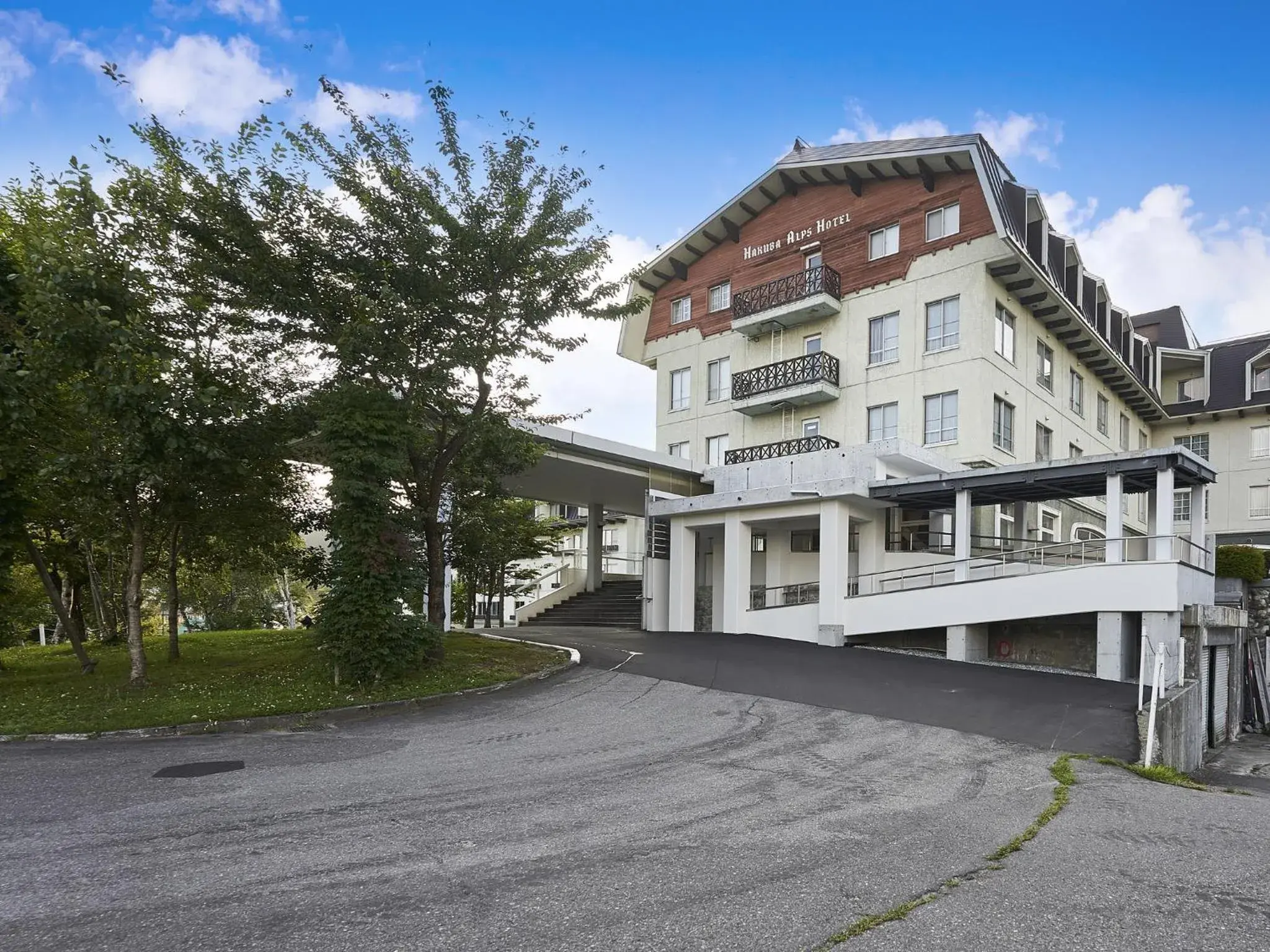 Property building in Hakuba Alps Hotel Property building in Hakuba Alps Hotel