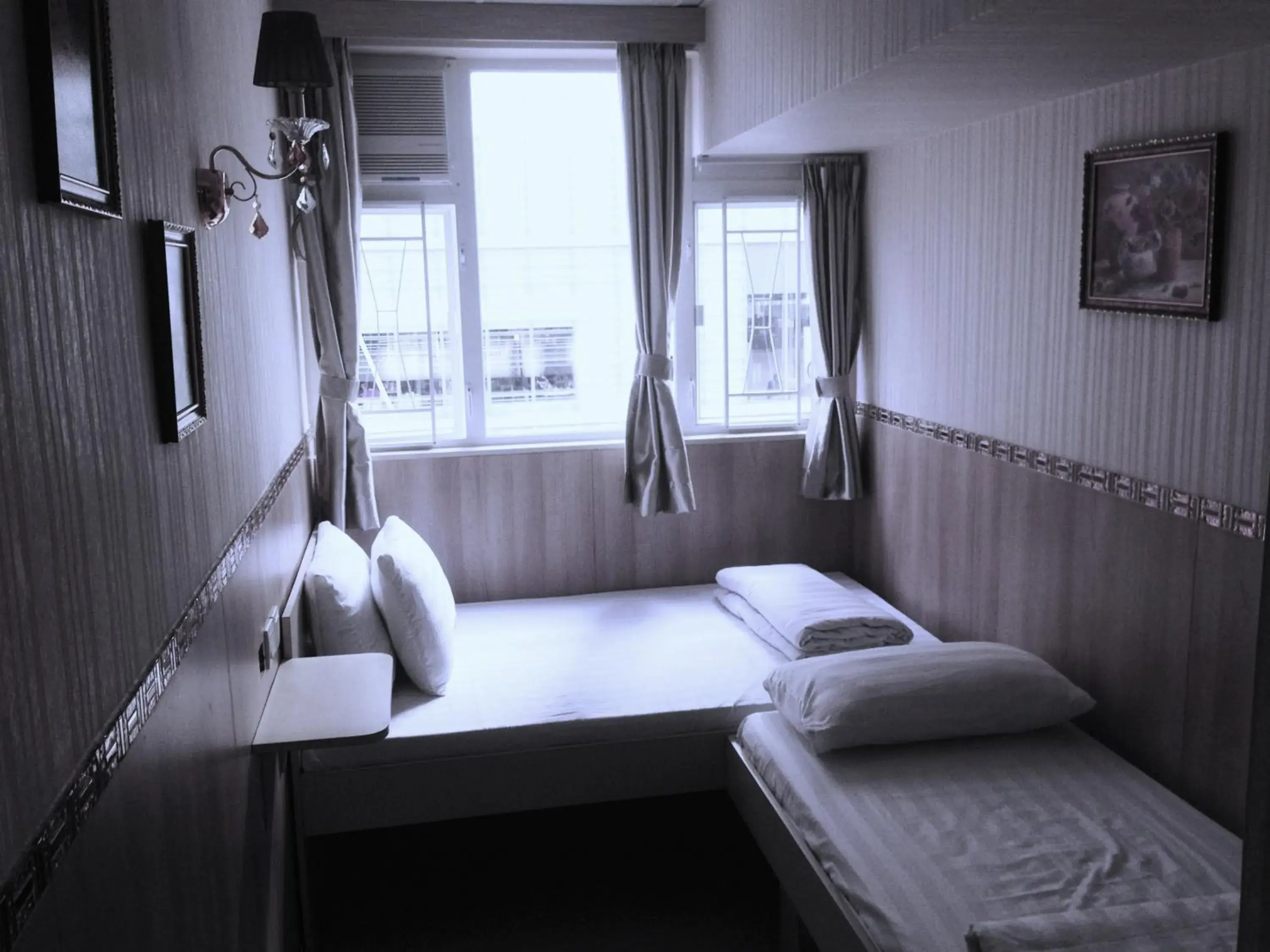 Bed in Kowloon YOUTH Village Tsim Sha Tsui 九龙青年公寓 Bed in Kowloon YOUTH Village Tsim Sha Tsui 九龙青年公寓