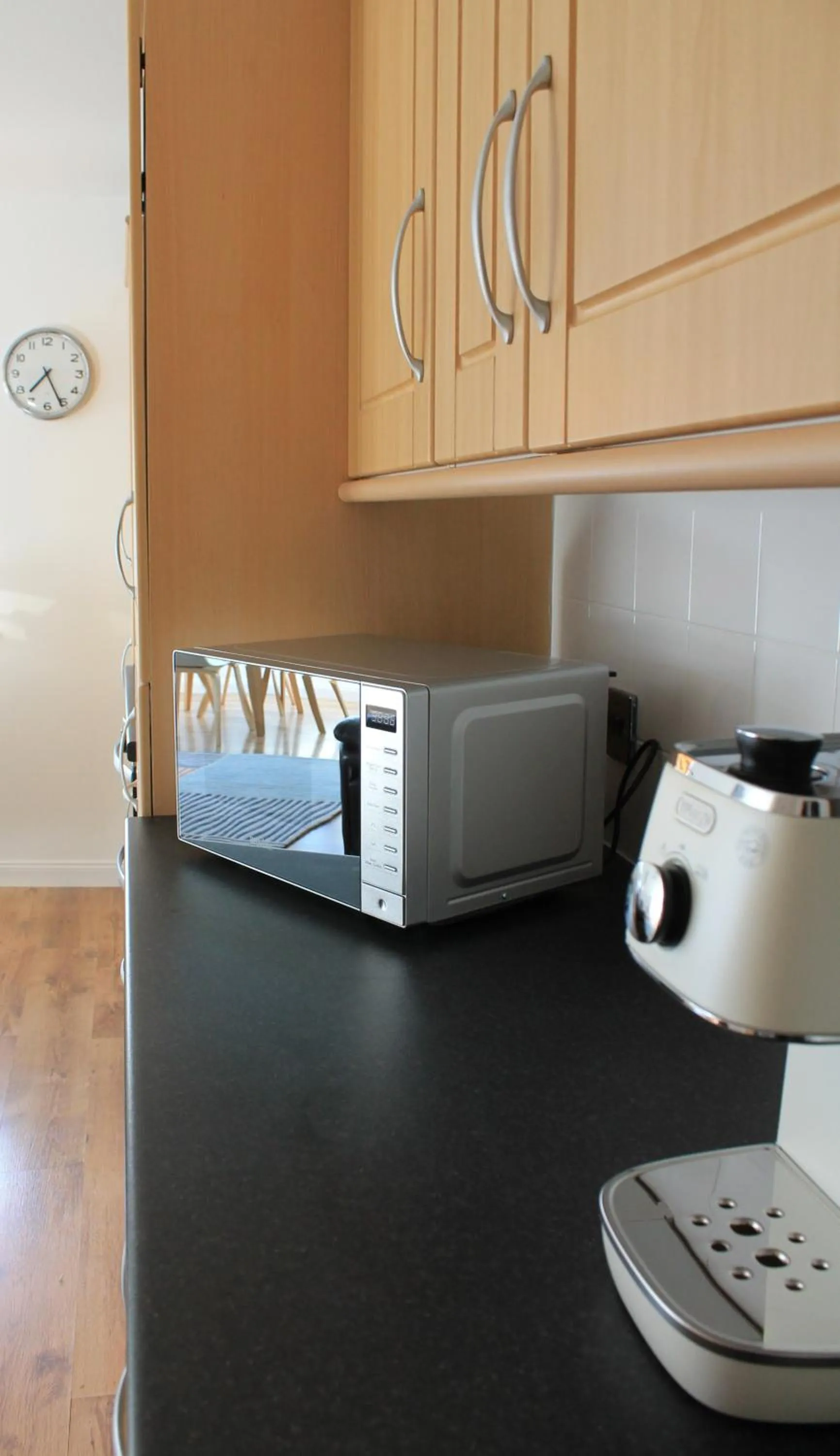 Coffee/tea facilities in No10 Stornoway Town Centre