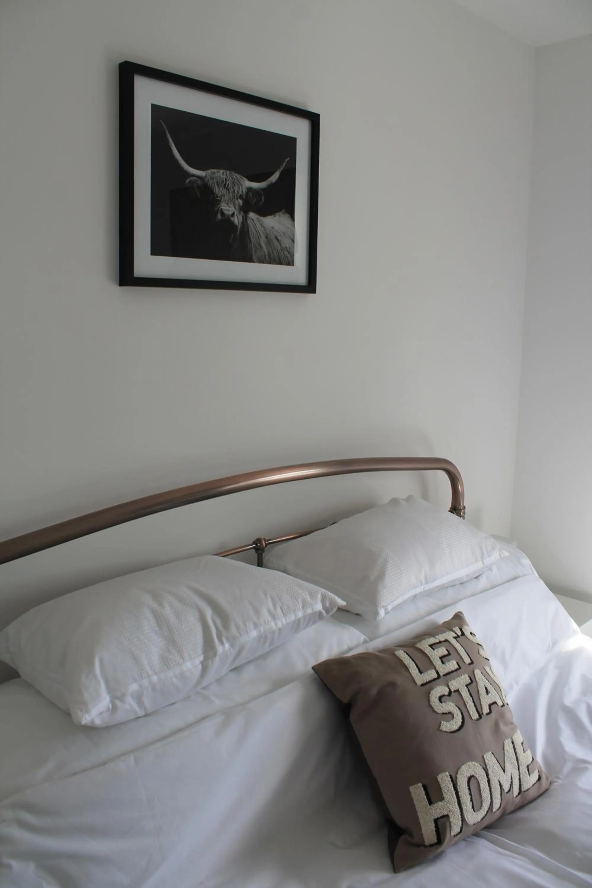 Bedroom, Bed in No10 Stornoway Town Centre