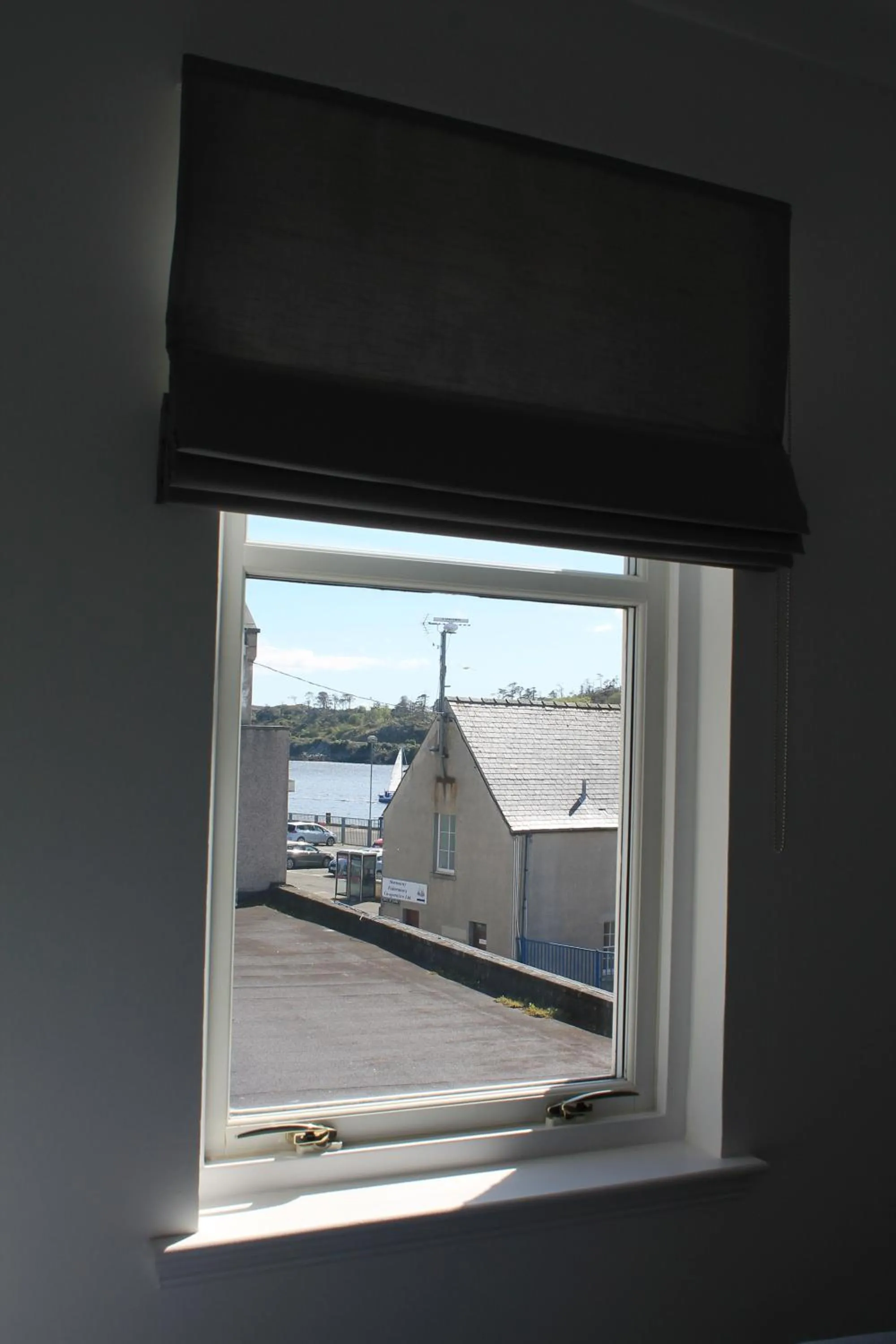 Neighbourhood in No10 Stornoway Town Centre