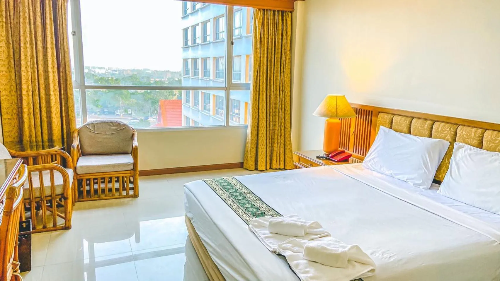 View (from property/room), Bed in K Park Grand Hotel