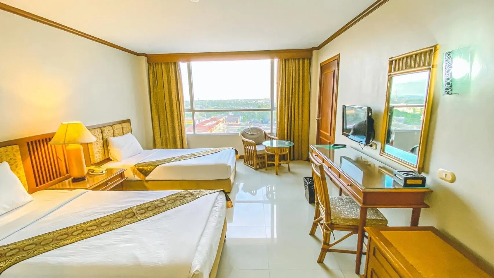 Photo of the whole room, Bed in K Park Grand Hotel