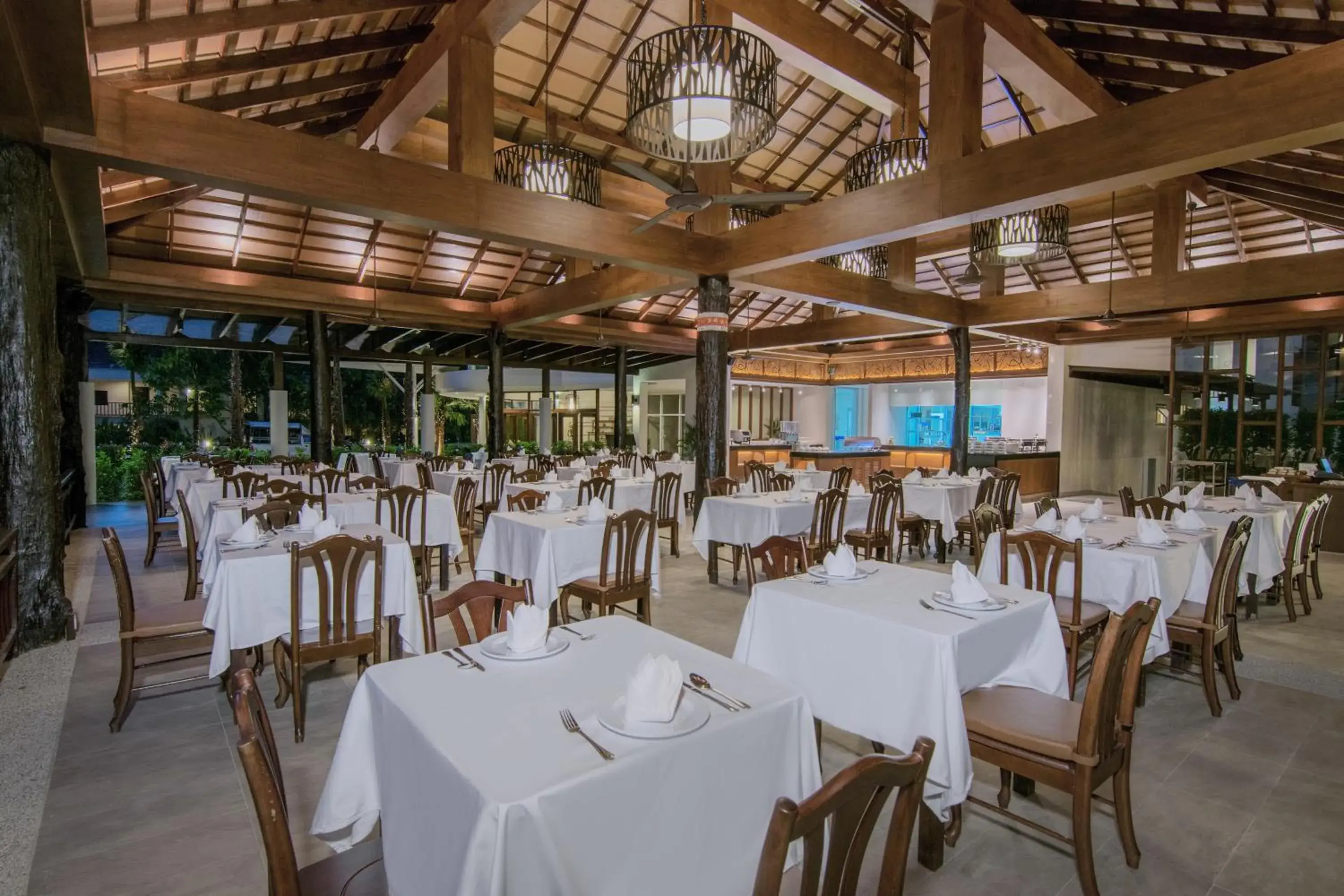 Restaurant/places to eat in The Leaf Oceanside by Katathani - SHA Extra Plus Restaurant/places to eat in The Leaf Oceanside by Katathani - SHA Extra Plus