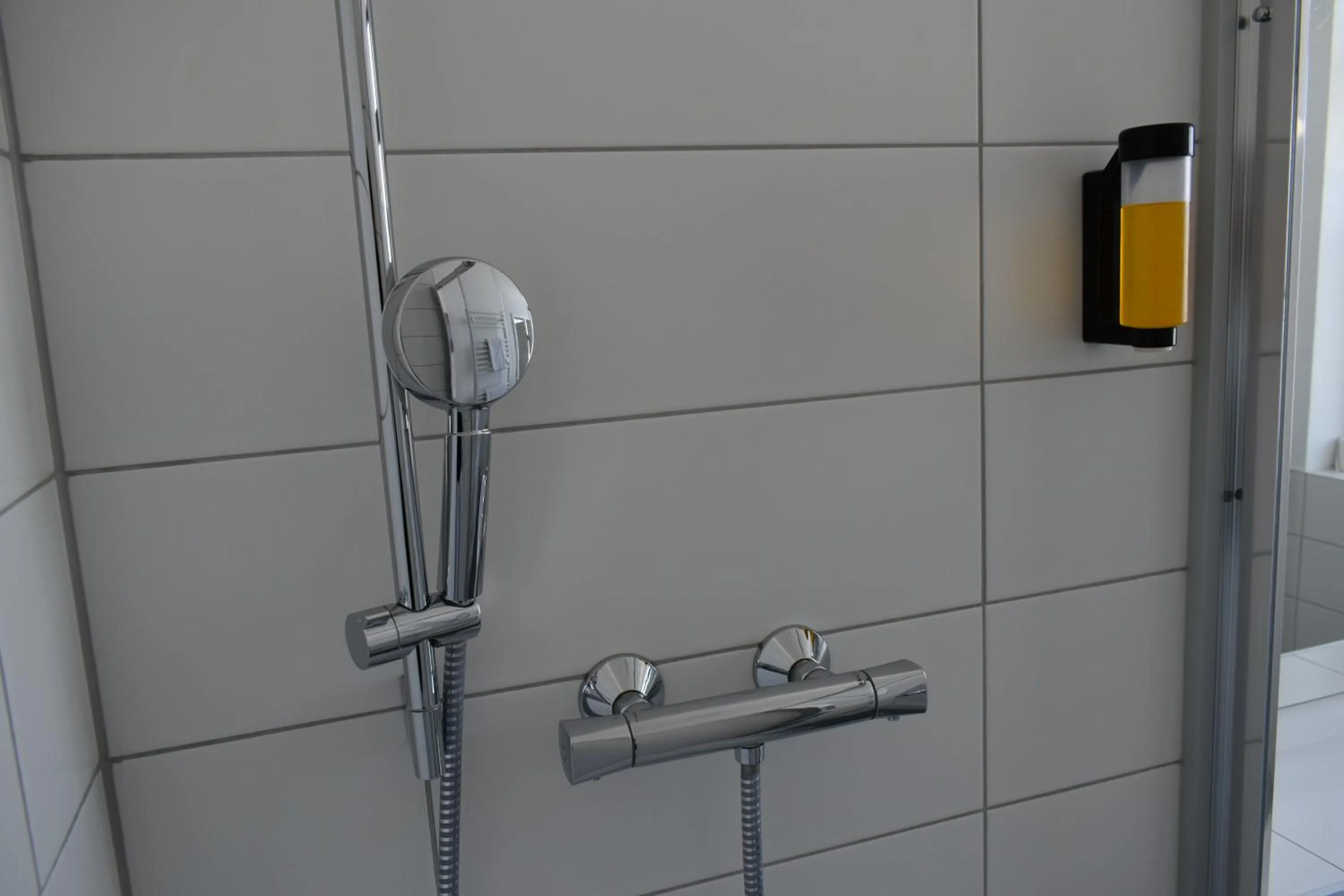 Bathroom in Motel Schönefeld