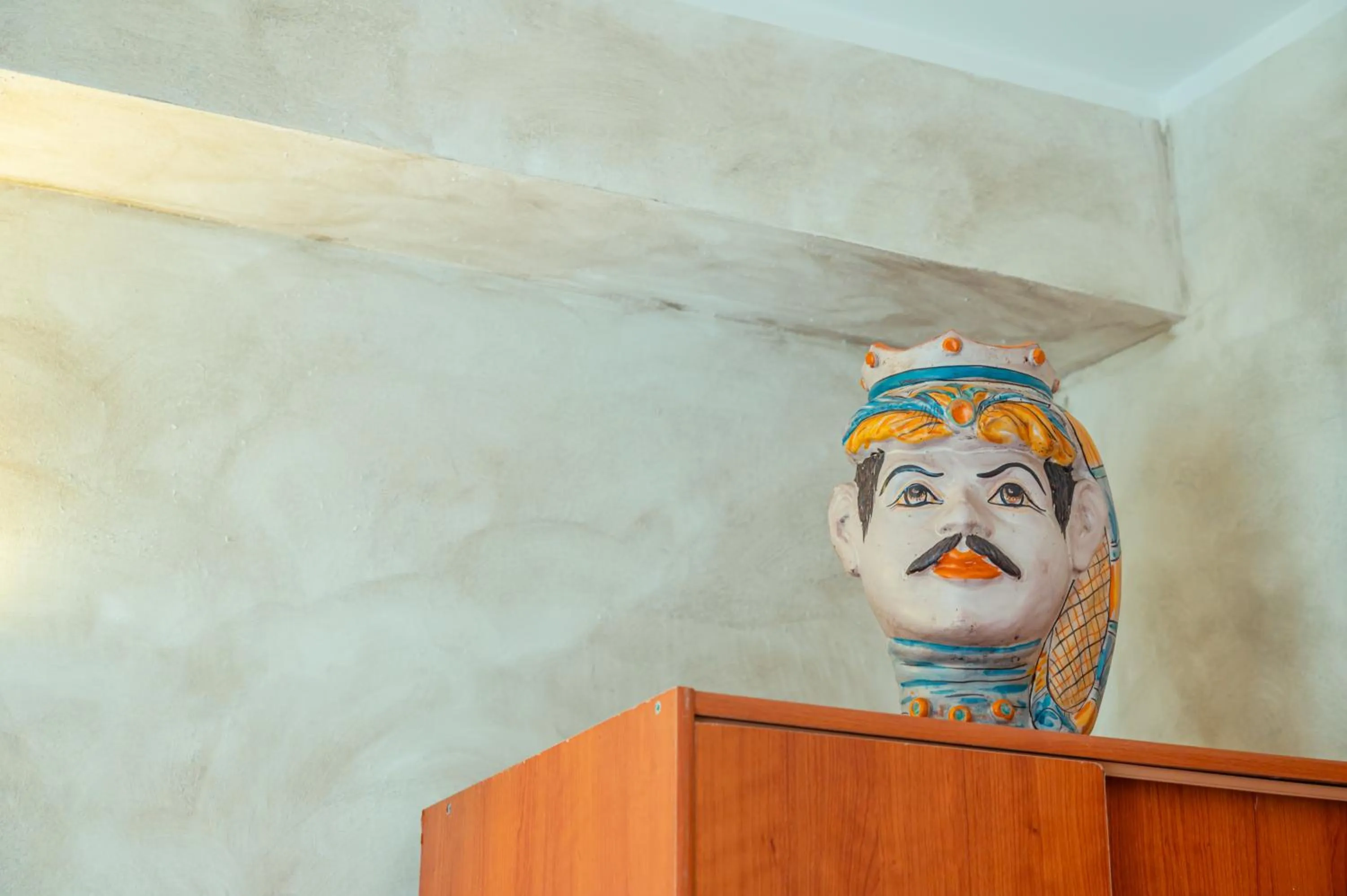 Decorative detail in B&B Marranzano