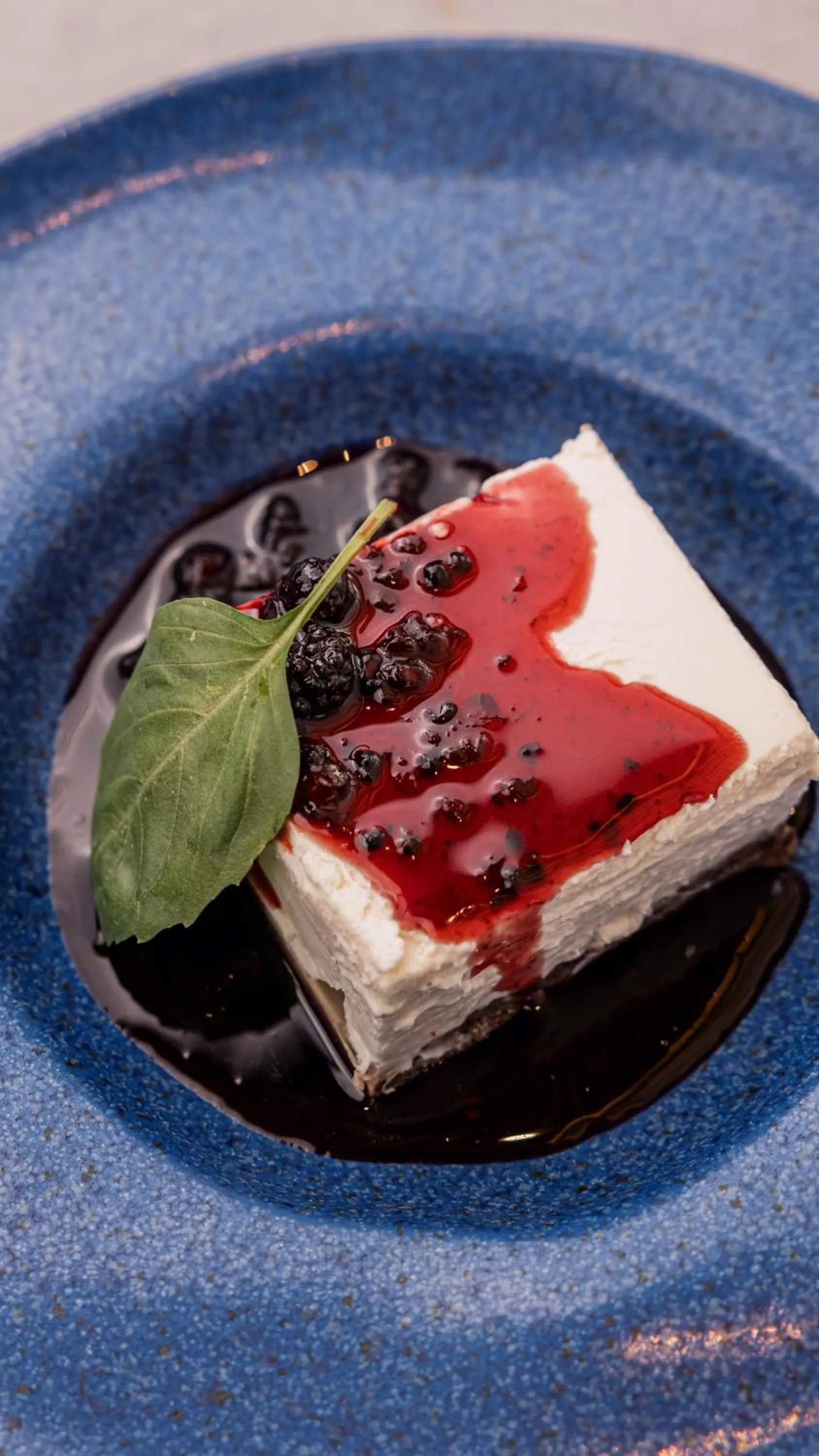 Restaurant/places to eat in Sky Hotel Tirana