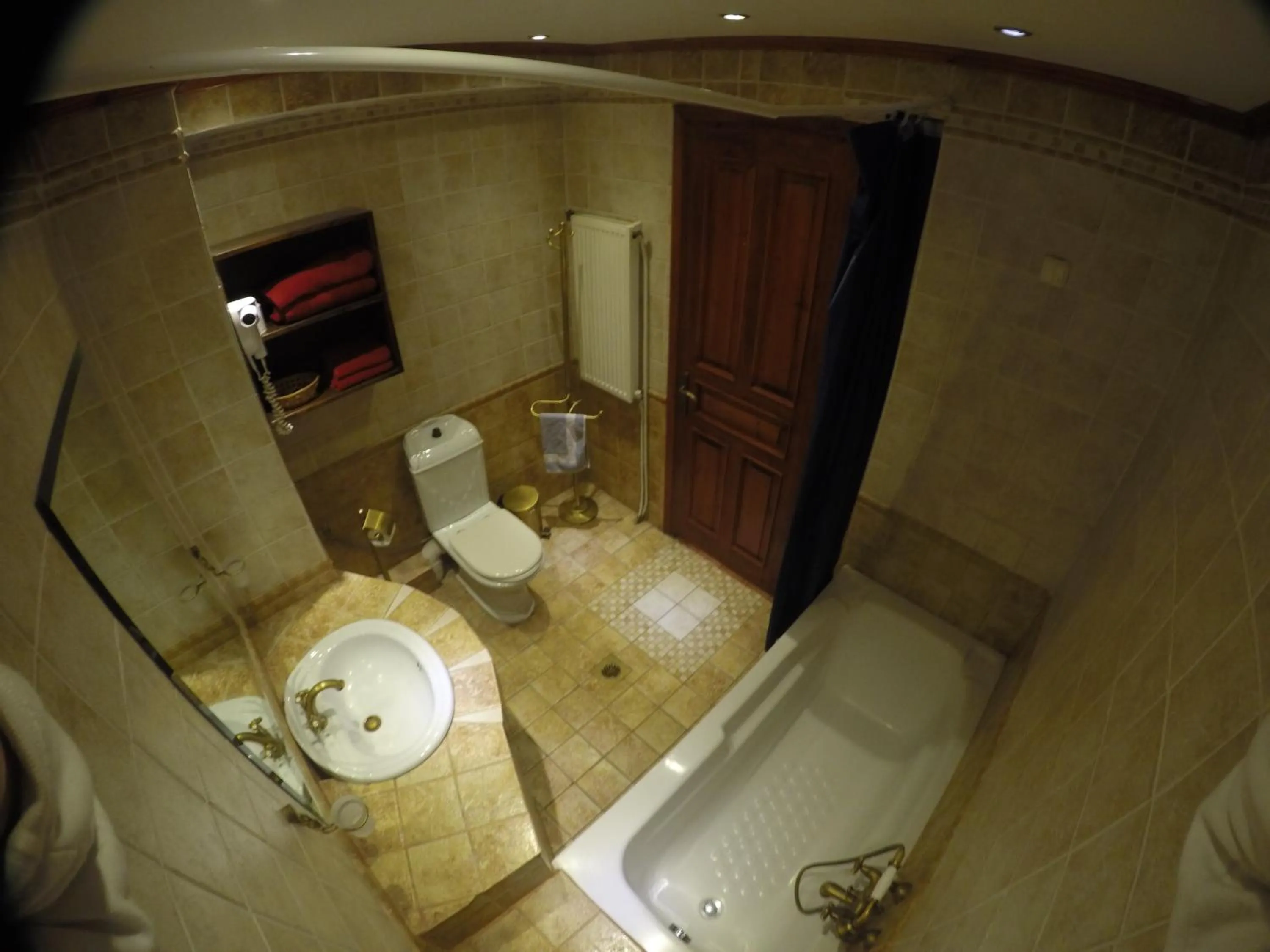 Bathroom in Hotel Loggas