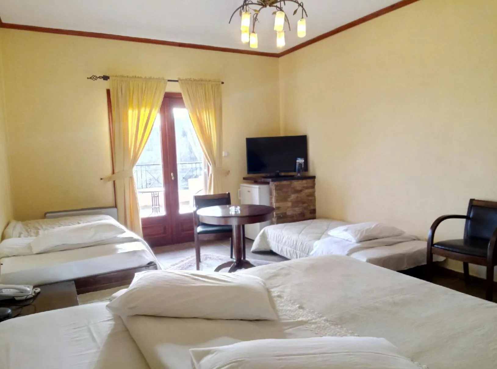 Photo of the whole room, Bed in Hotel Loggas