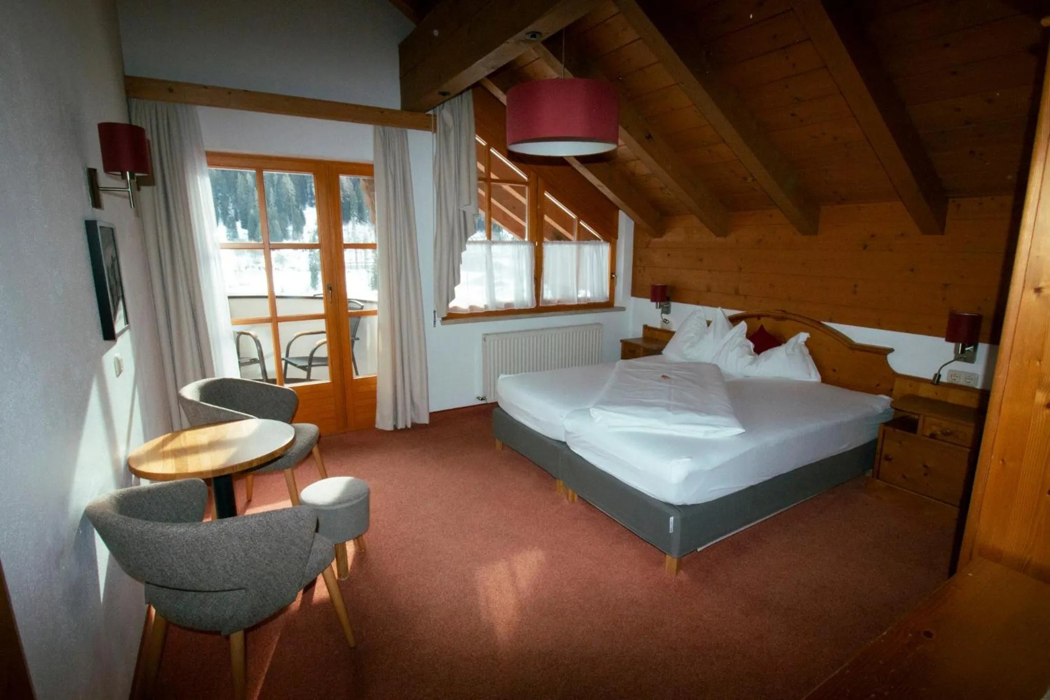 Bed in Aparthotel Alpin Life