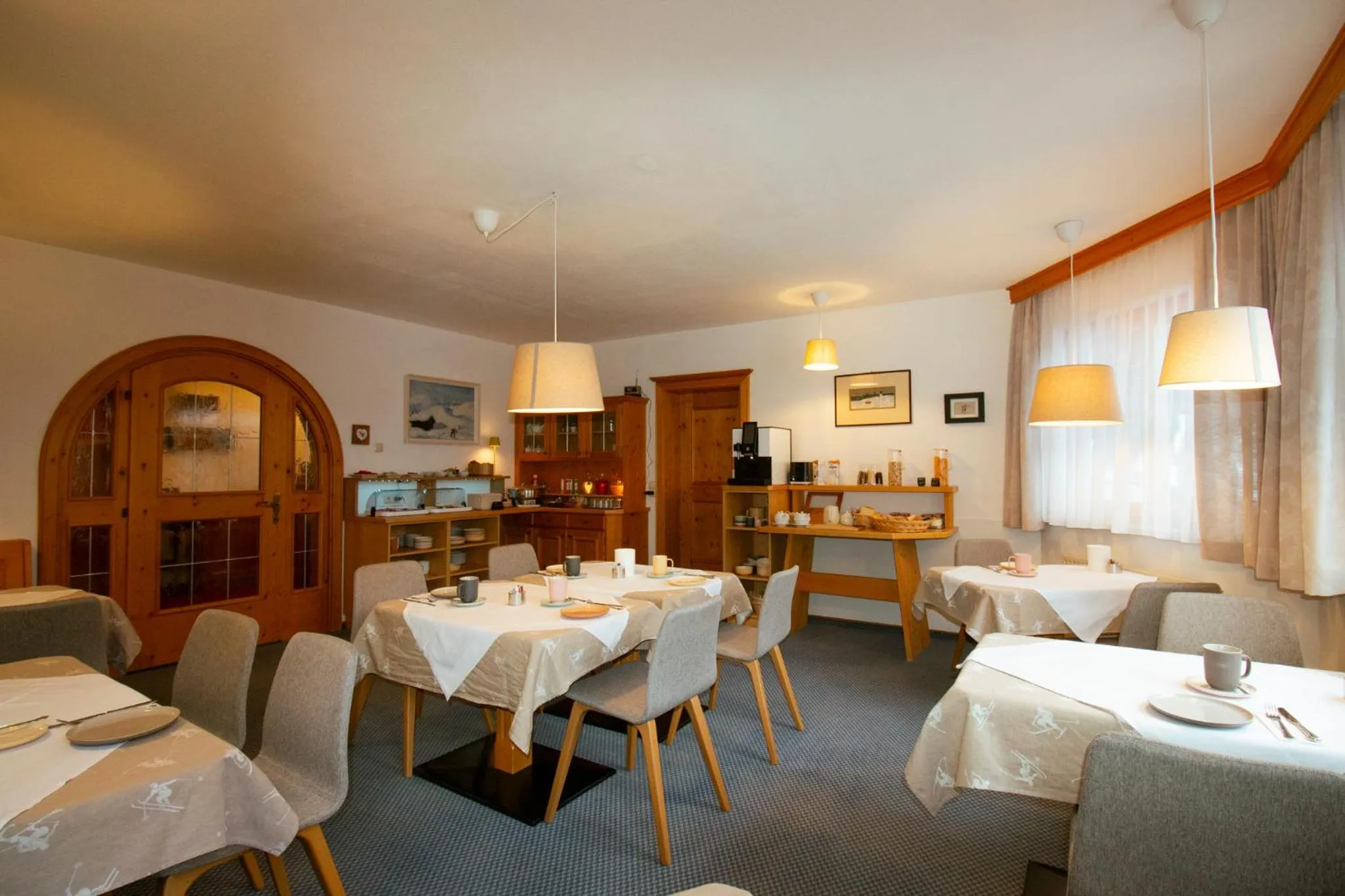 Breakfast in Aparthotel Alpin Life