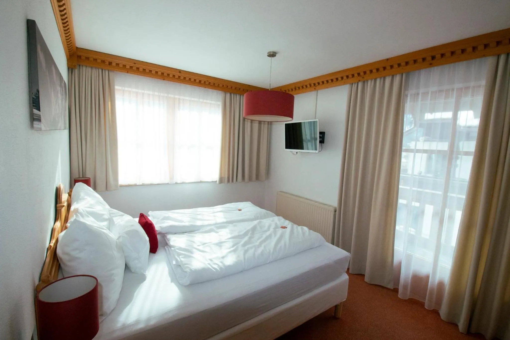 Bed in Aparthotel Alpin Life