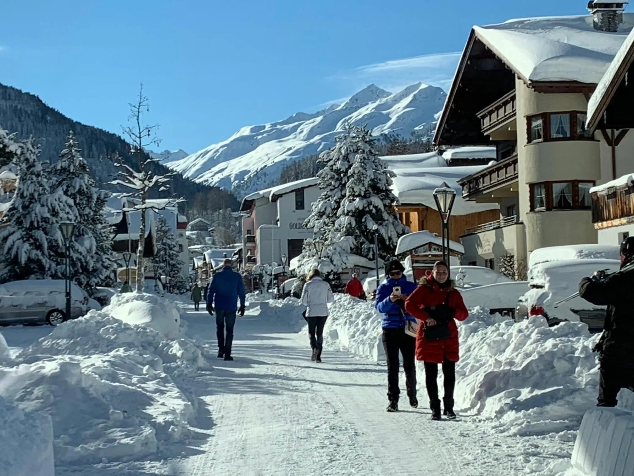 Staff in Aparthotel Alpin Life