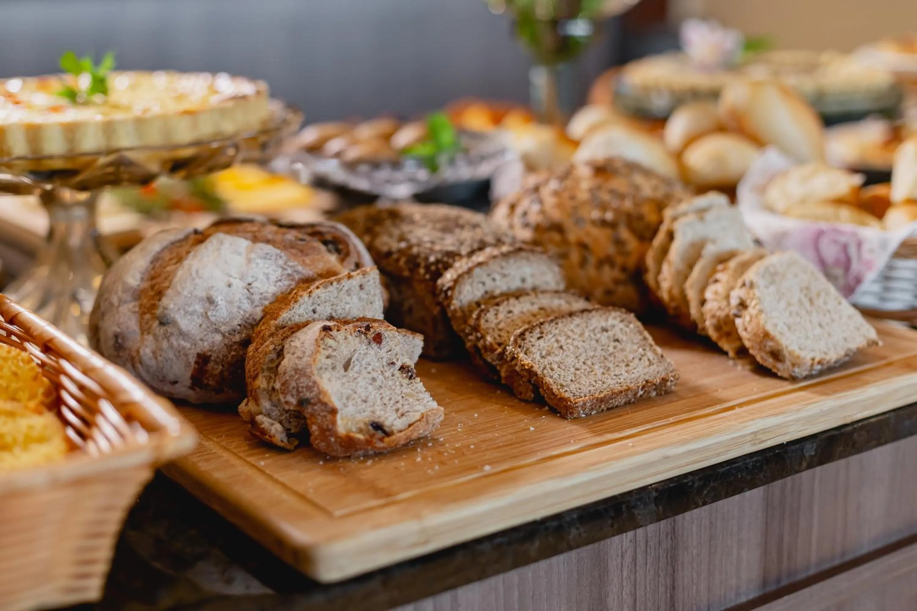 Breakfast in Hotel Jardins da Colina