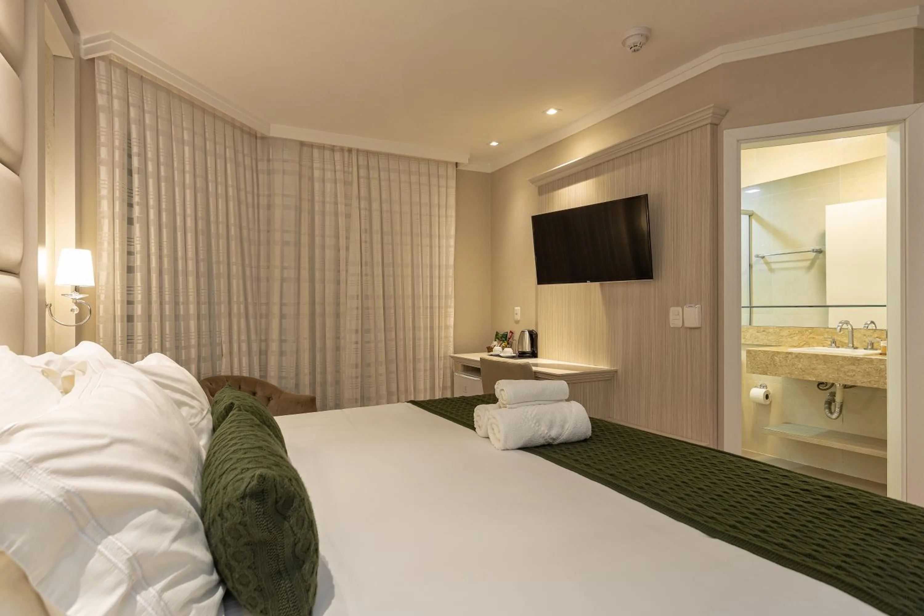 Bed in Hotel Jardins da Colina