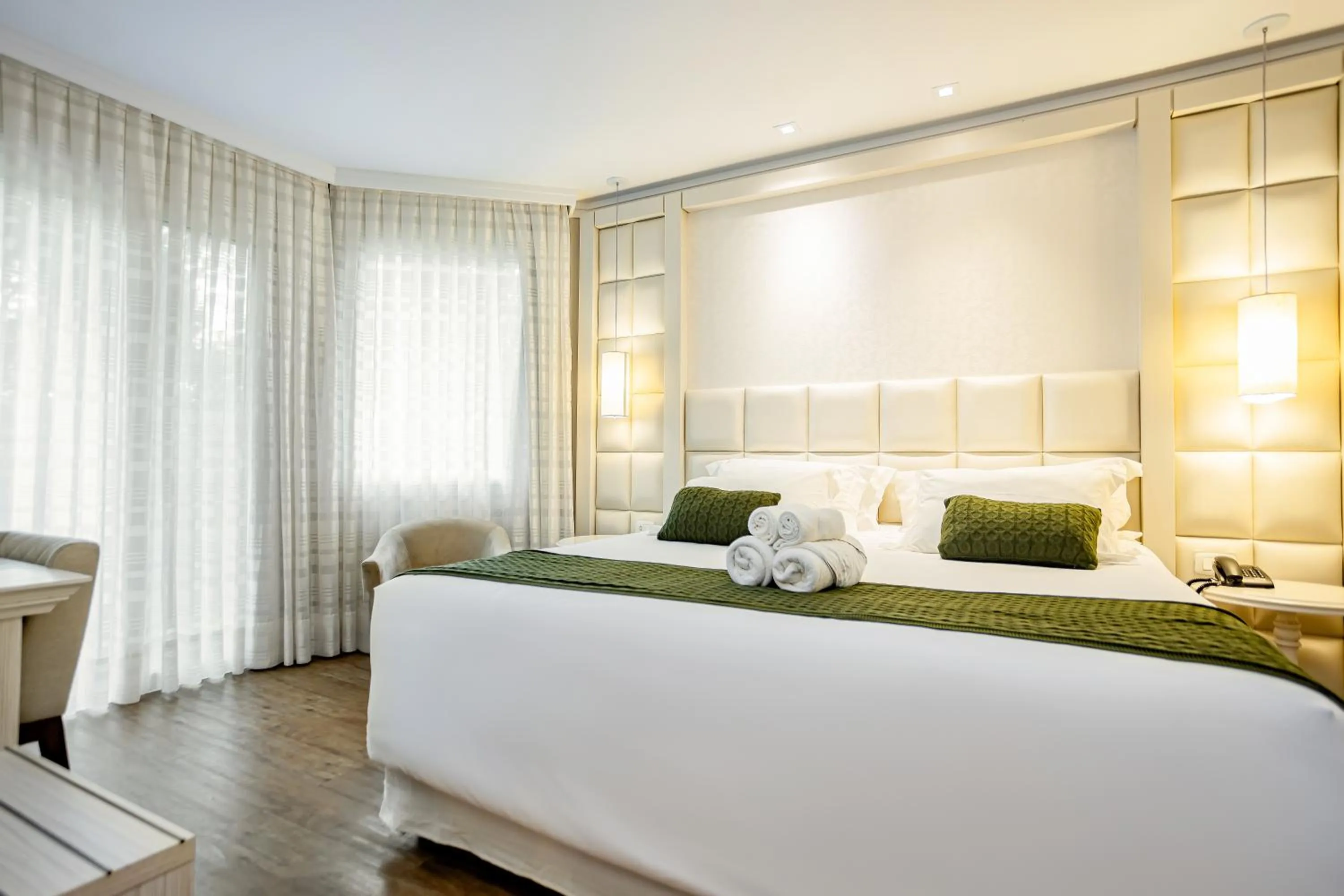 Bed in Hotel Jardins da Colina