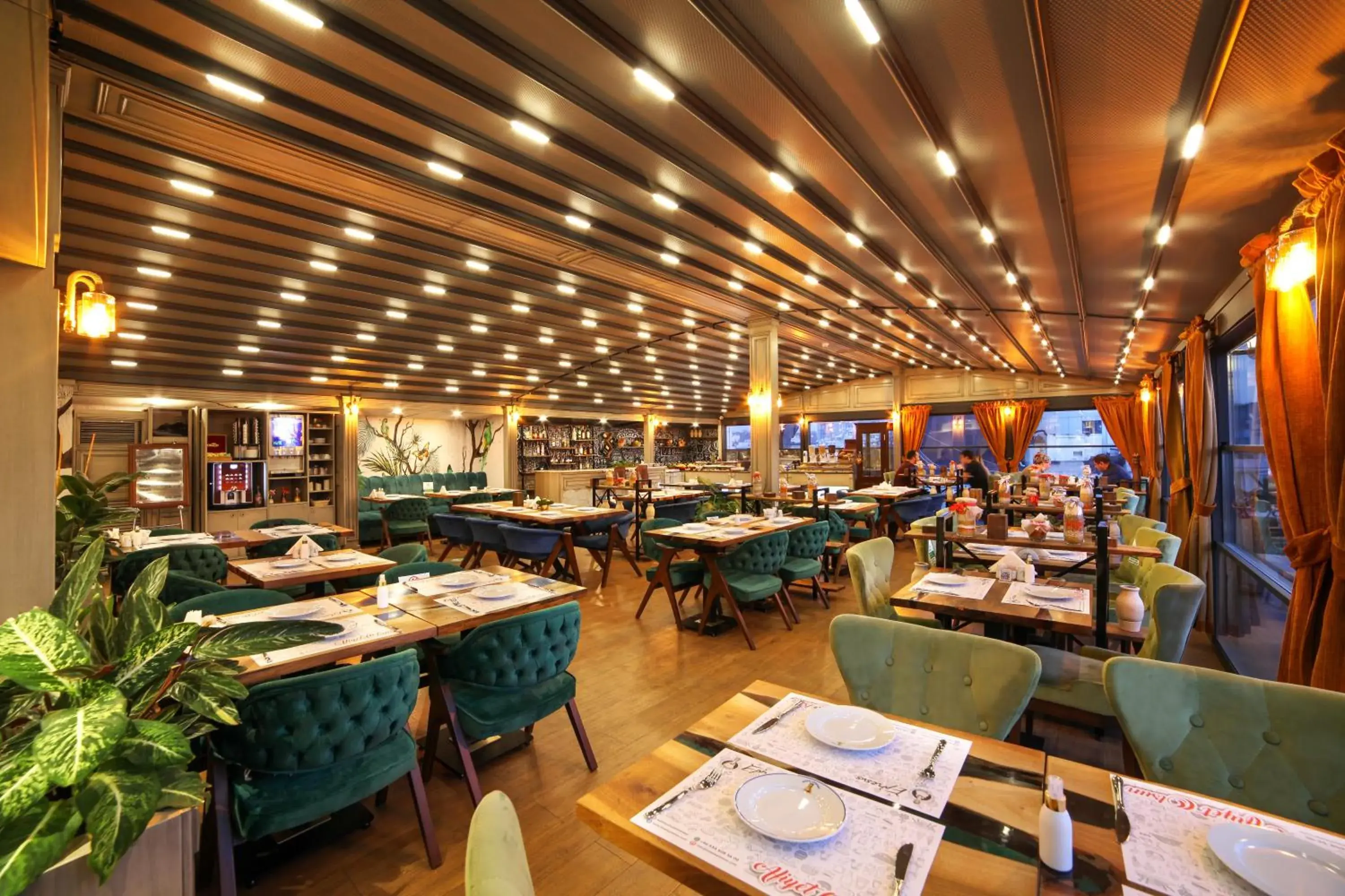 Restaurant/places to eat in Hotel Ephesus Istanbul Restaurant/places to eat in Hotel Ephesus Istanbul