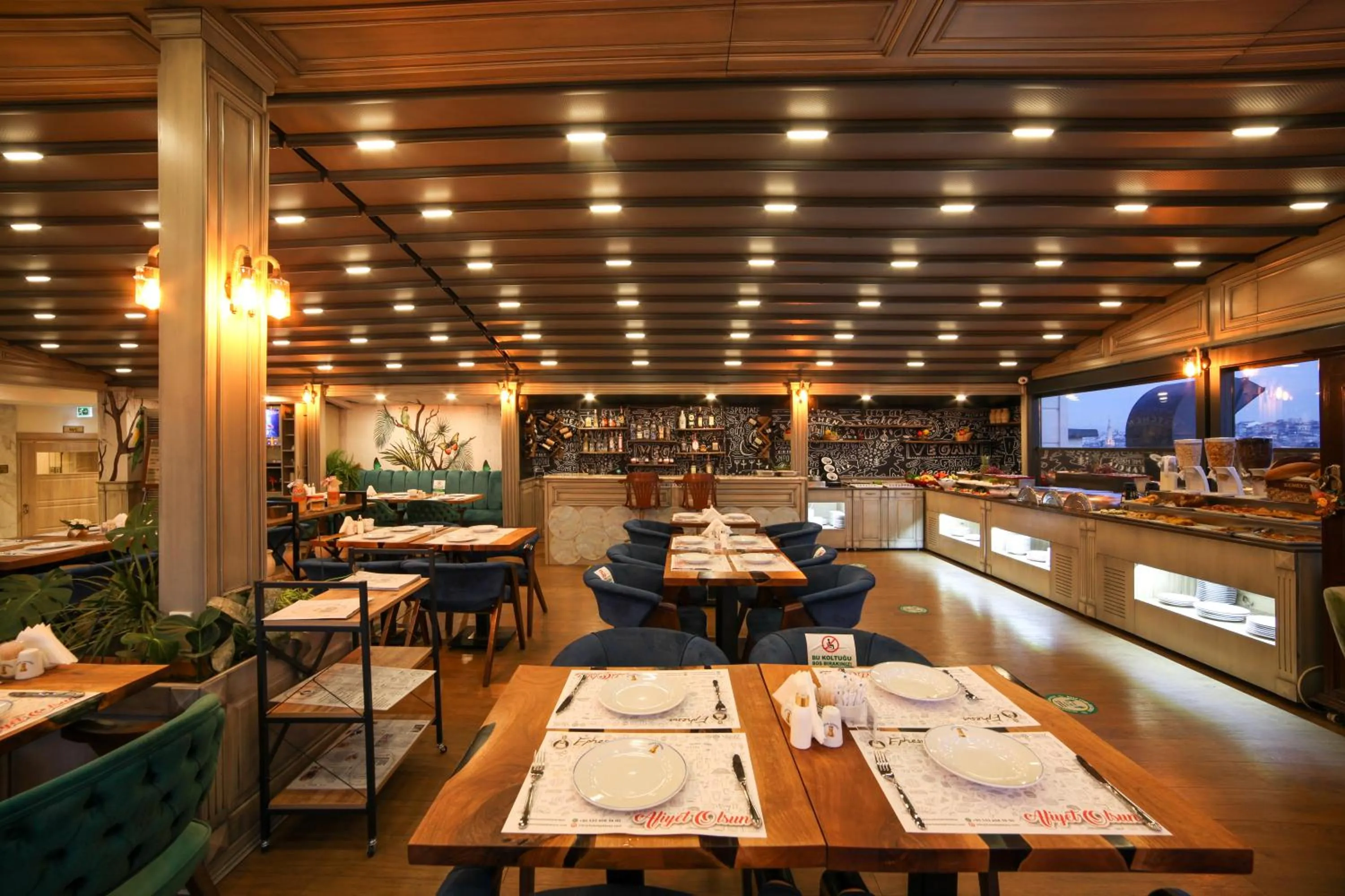 Restaurant/places to eat in Hotel Ephesus Istanbul