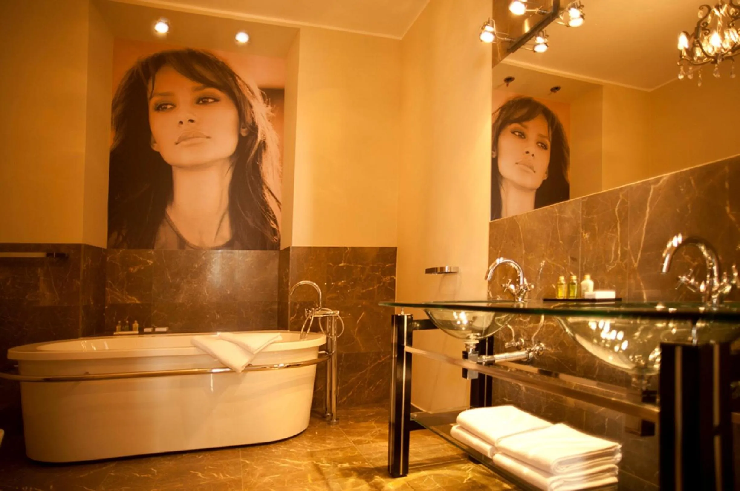 Bathroom in Hotel Kolegiacki