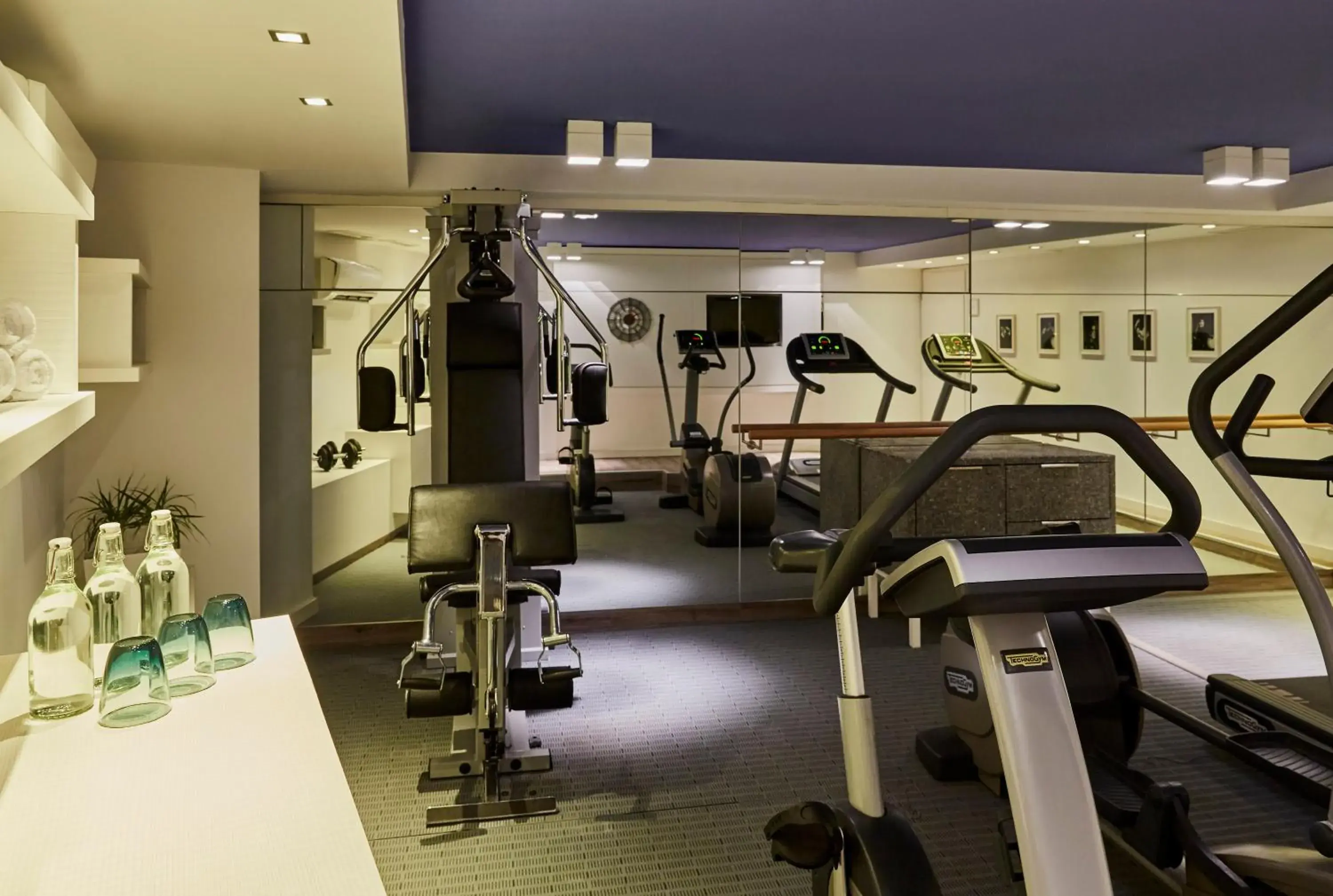 Fitness centre/facilities in Hotel Indigo Berlin – Ku’damm by IHG Fitness centre/facilities in Hotel Indigo Berlin – Ku’damm by IHG