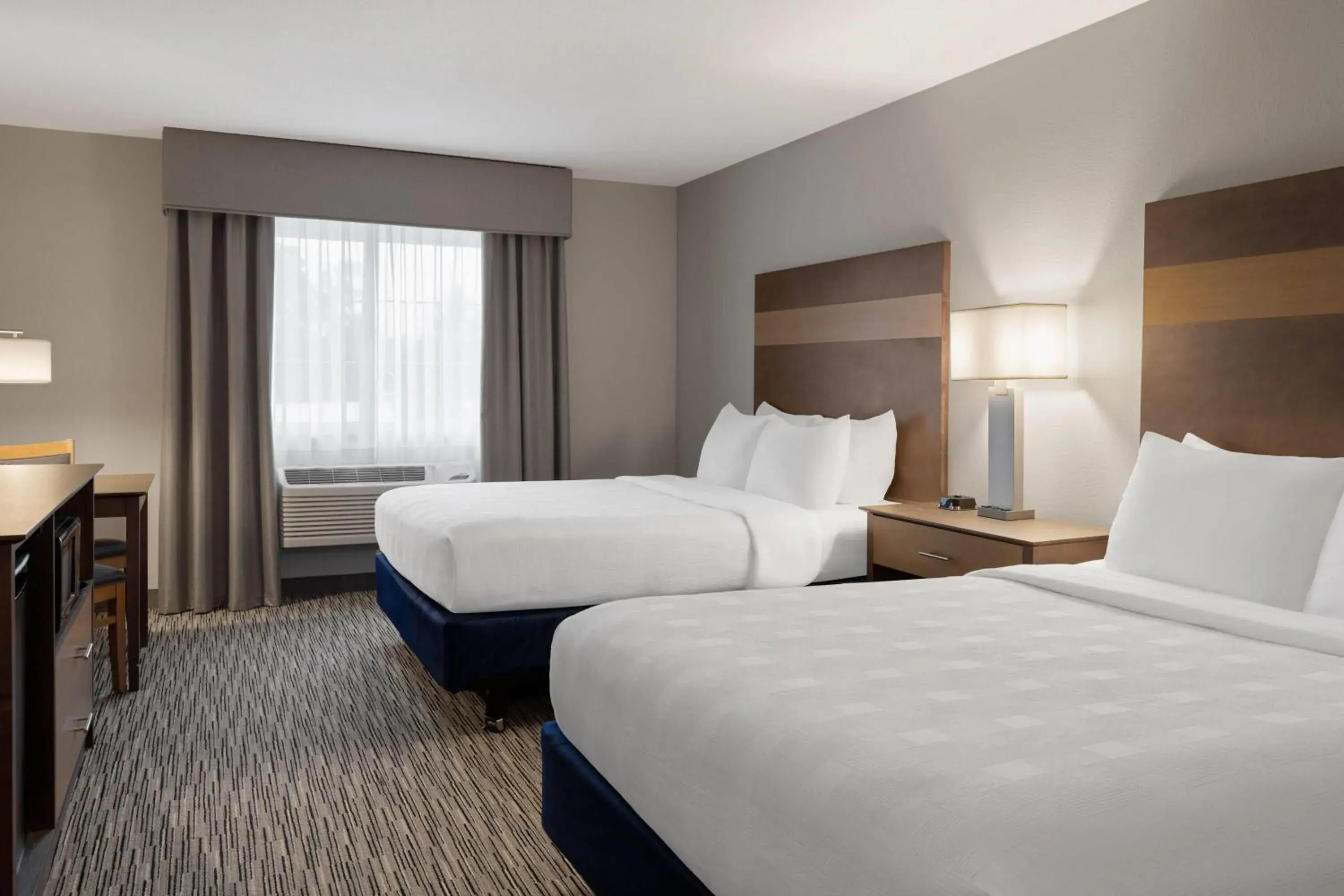 Photo of the whole room, Bed in Little Crow Resort & Conference, Trademark by Wyndham Photo of the whole room, Bed in Little Crow Resort & Conference, Trademark by Wyndham