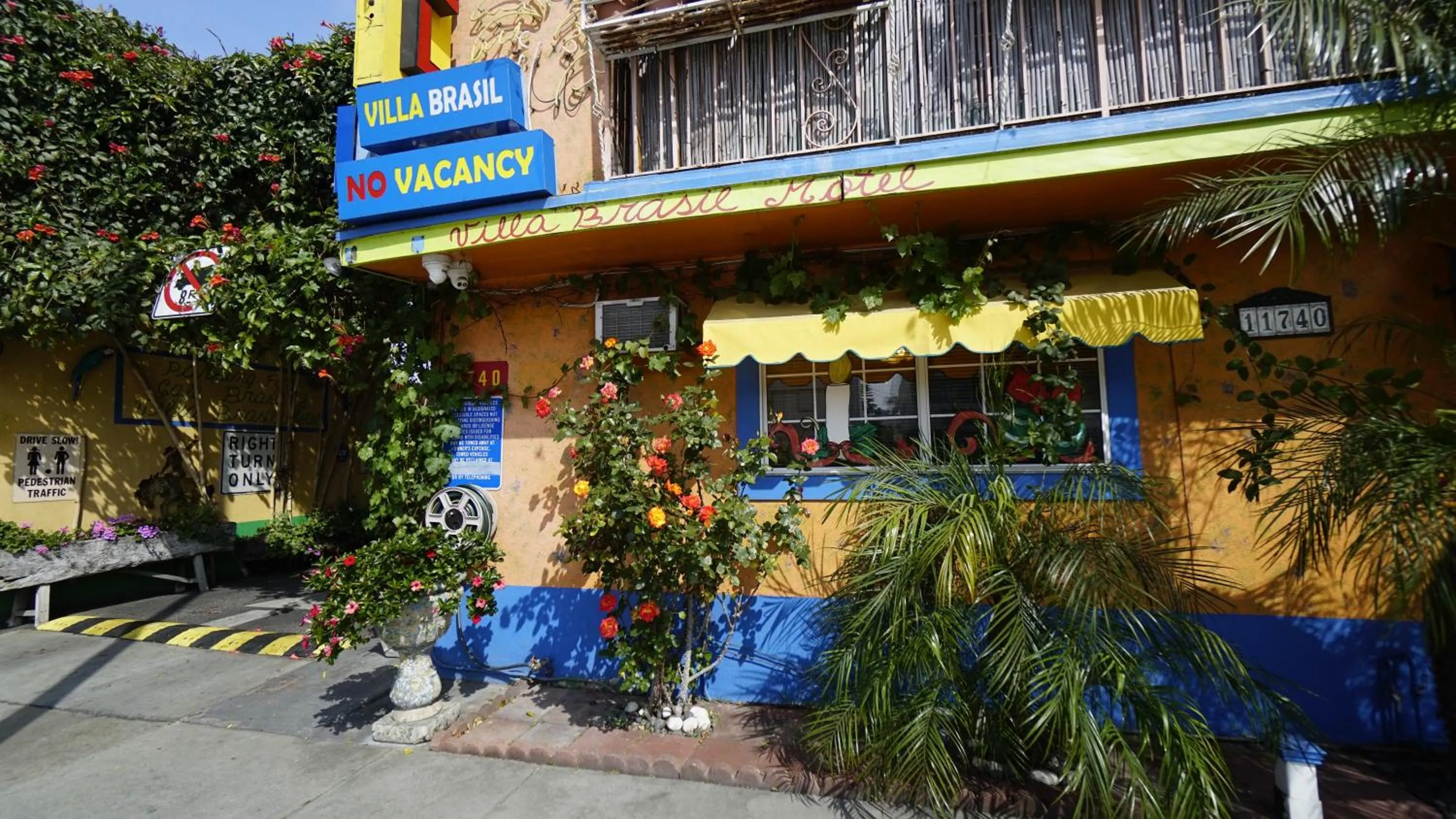 Property building in Villa Brasil Motel