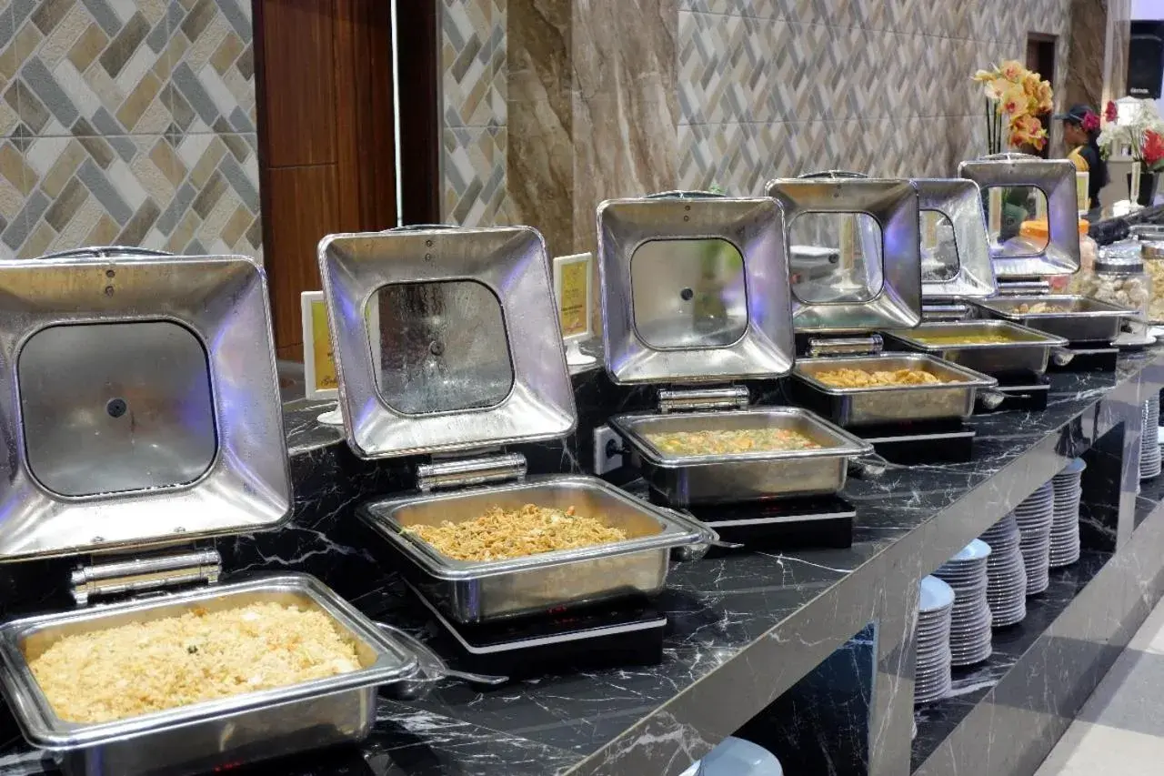 Food in Vega Prime Hotel & Convention Food in Vega Prime Hotel & Convention