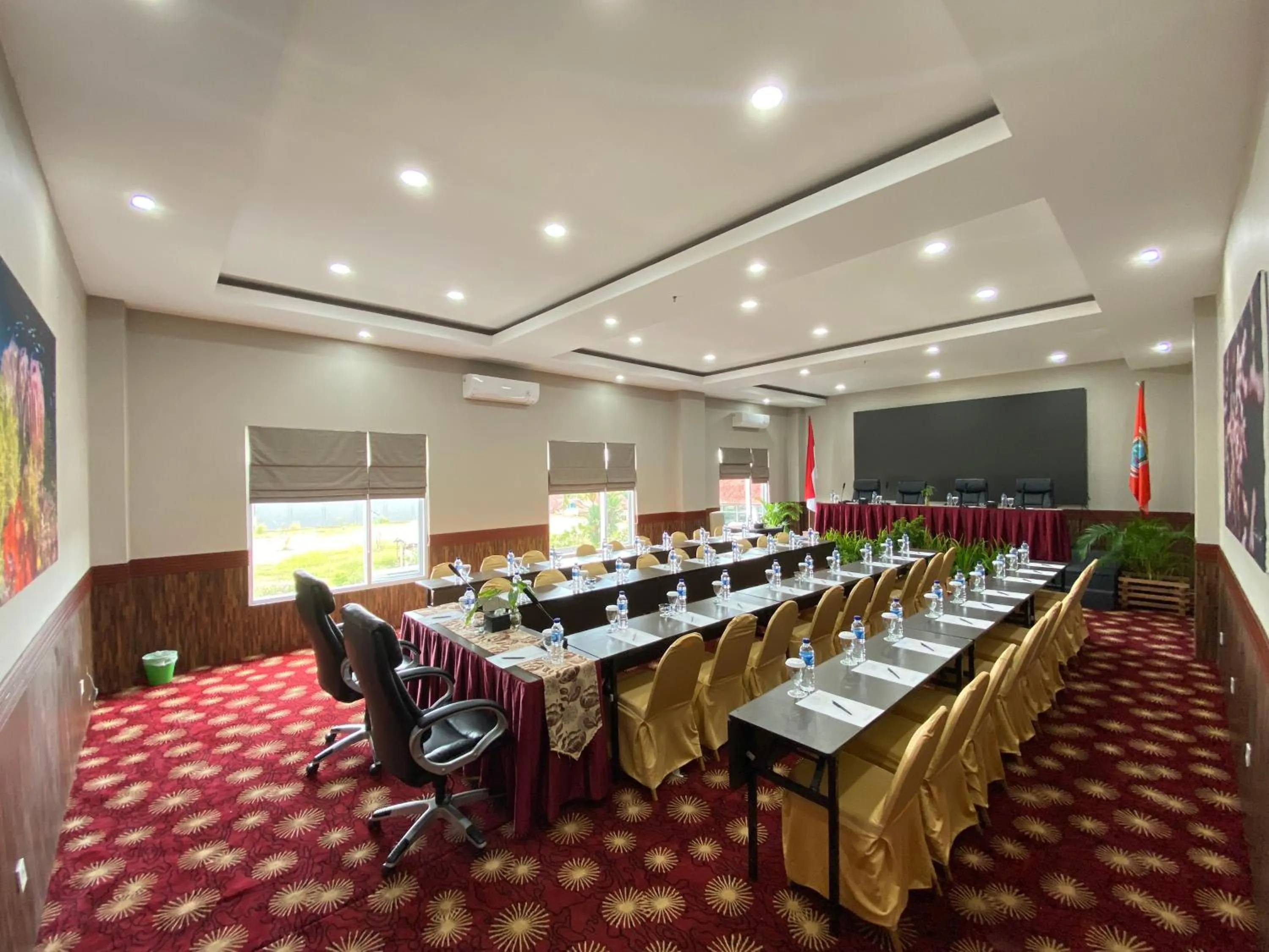 Meeting/conference room in Vega Prime Hotel & Convention