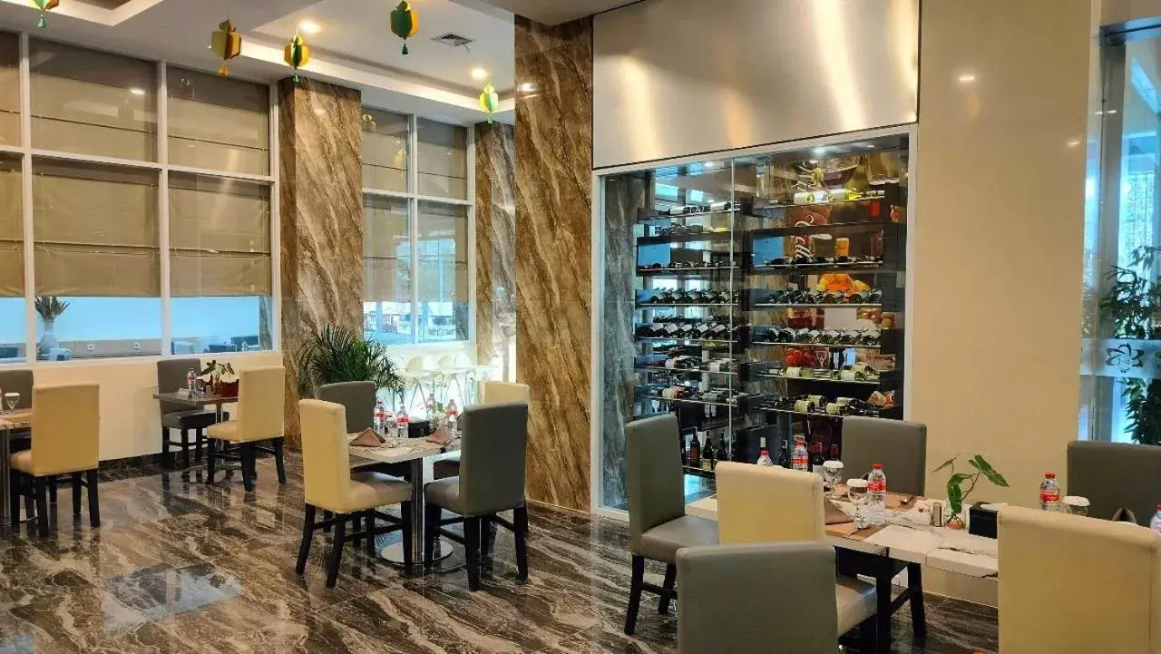 Restaurant/places to eat in Vega Prime Hotel & Convention Restaurant/places to eat in Vega Prime Hotel & Convention