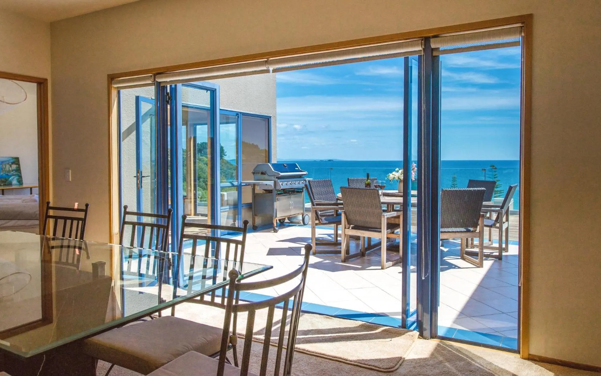 Dining area in Palm Beach Lodge