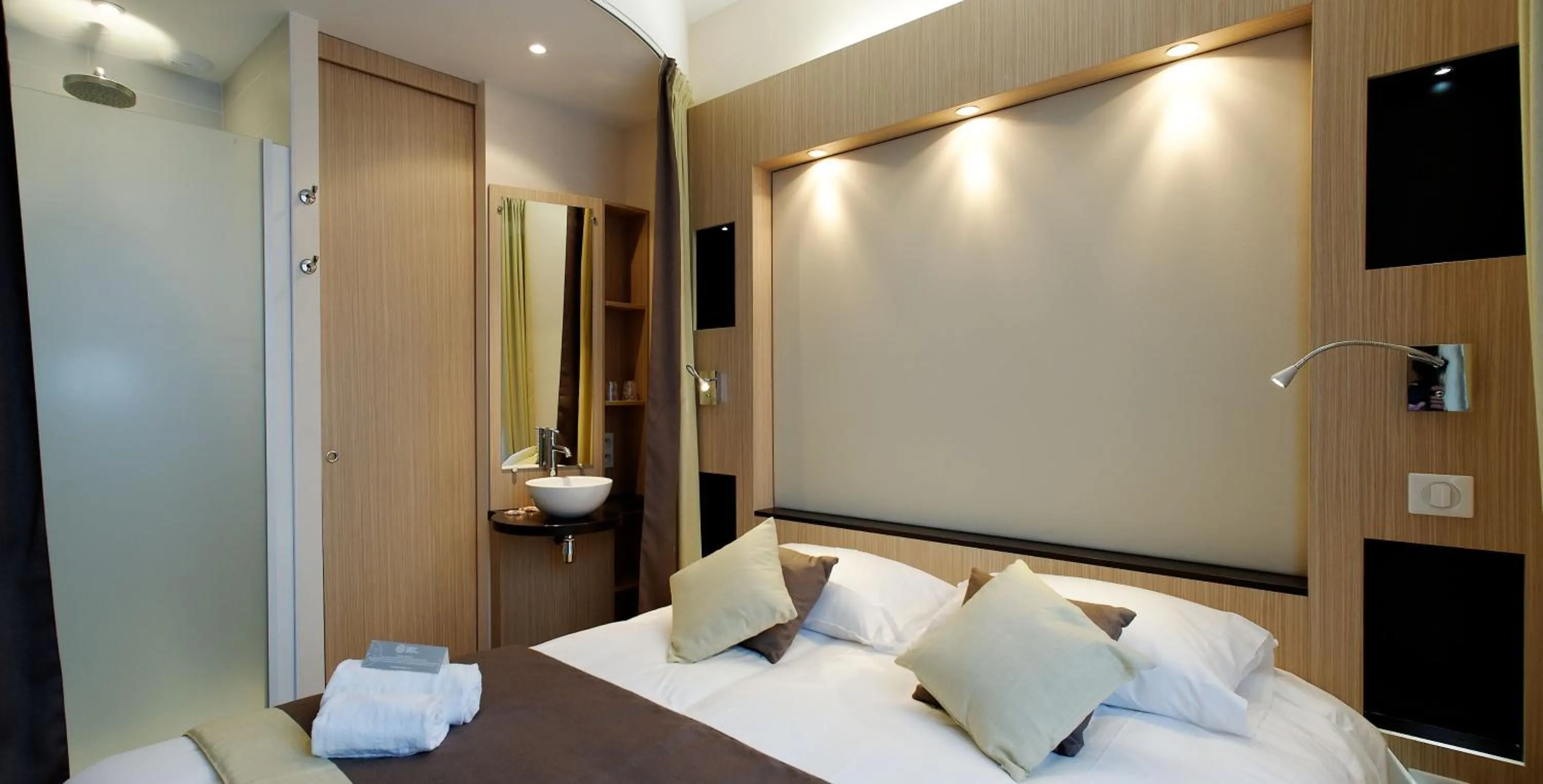 Photo of the whole room in Castel Victoria