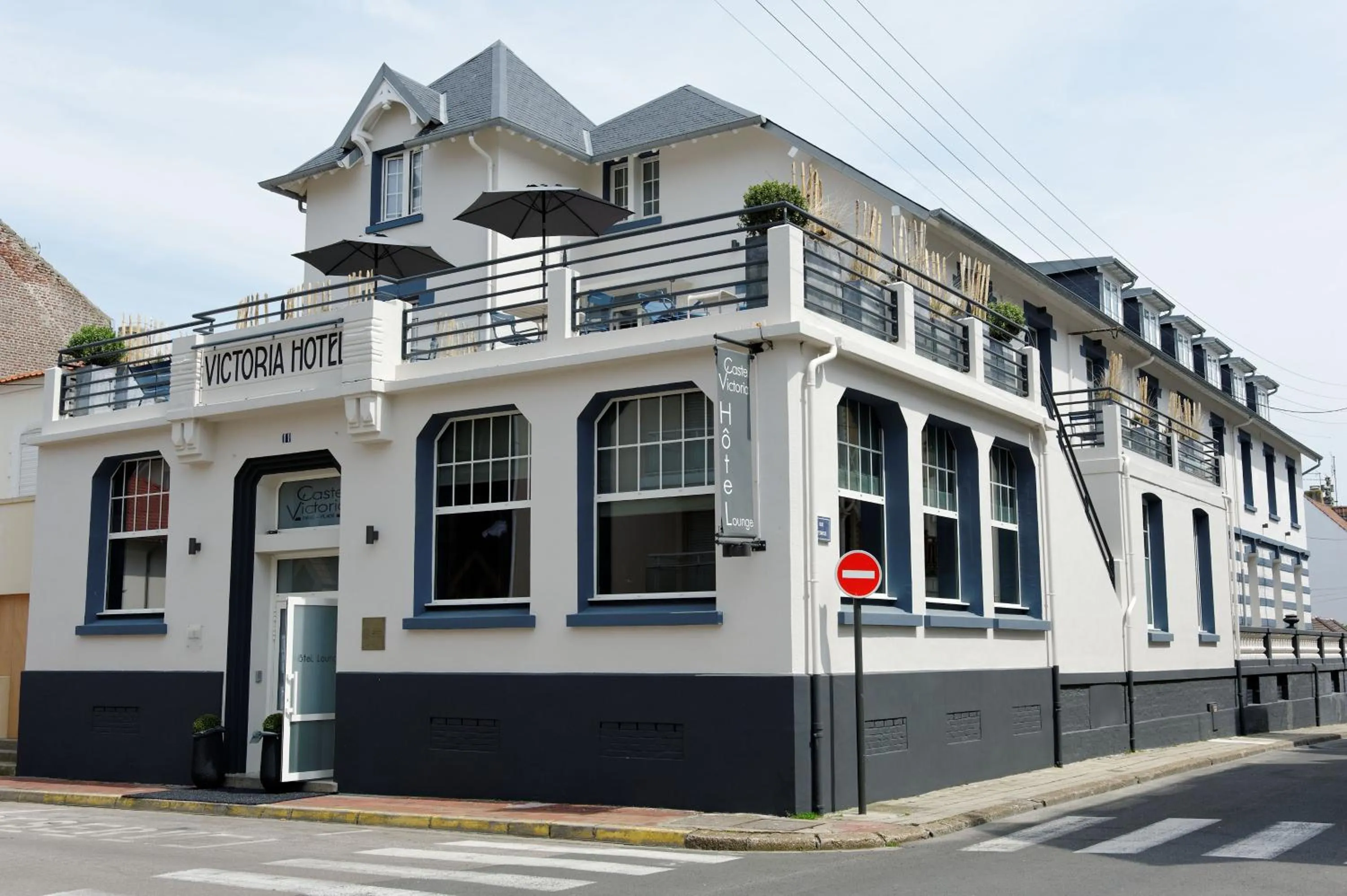 Facade/entrance in Castel Victoria