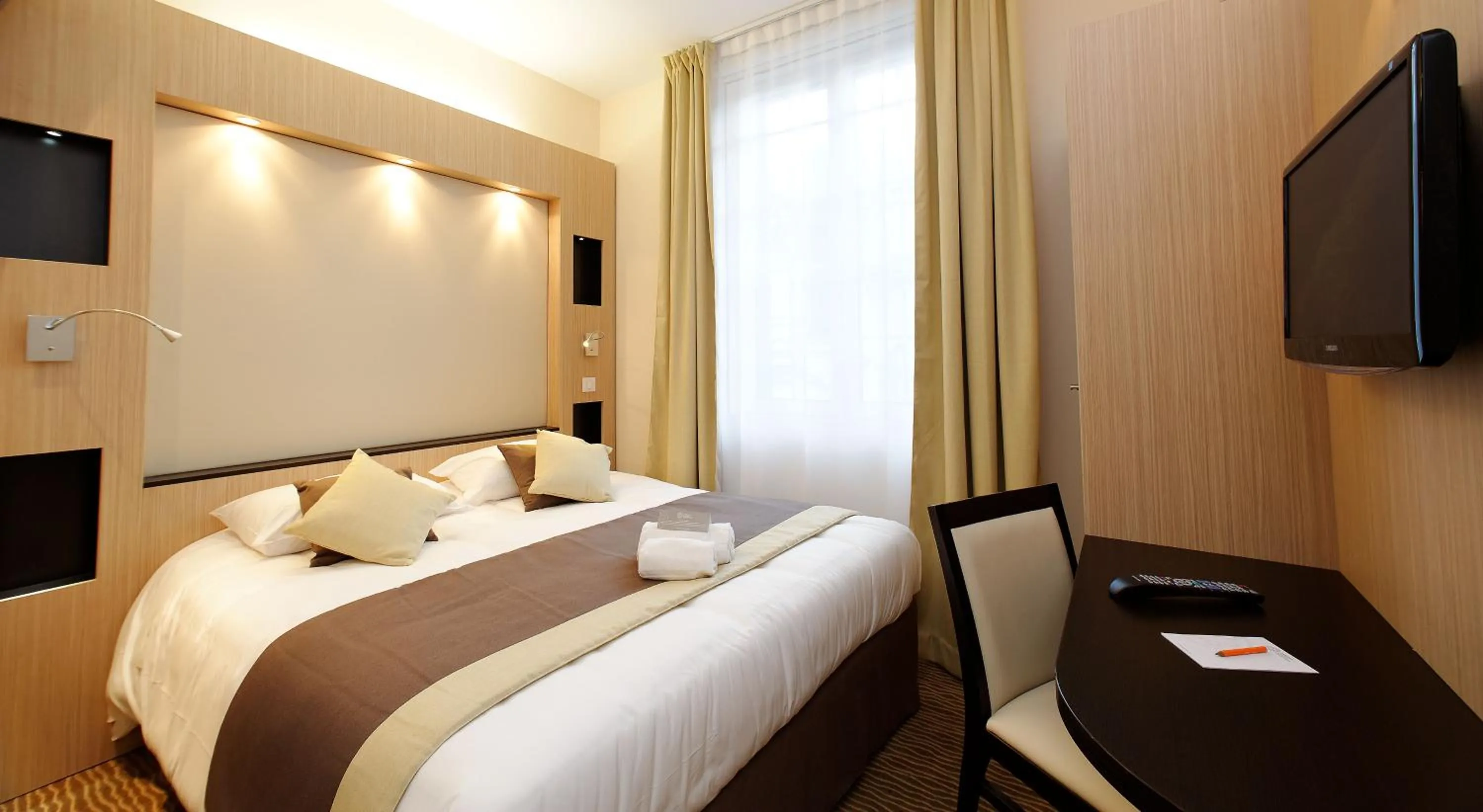 Photo of the whole room in Castel Victoria