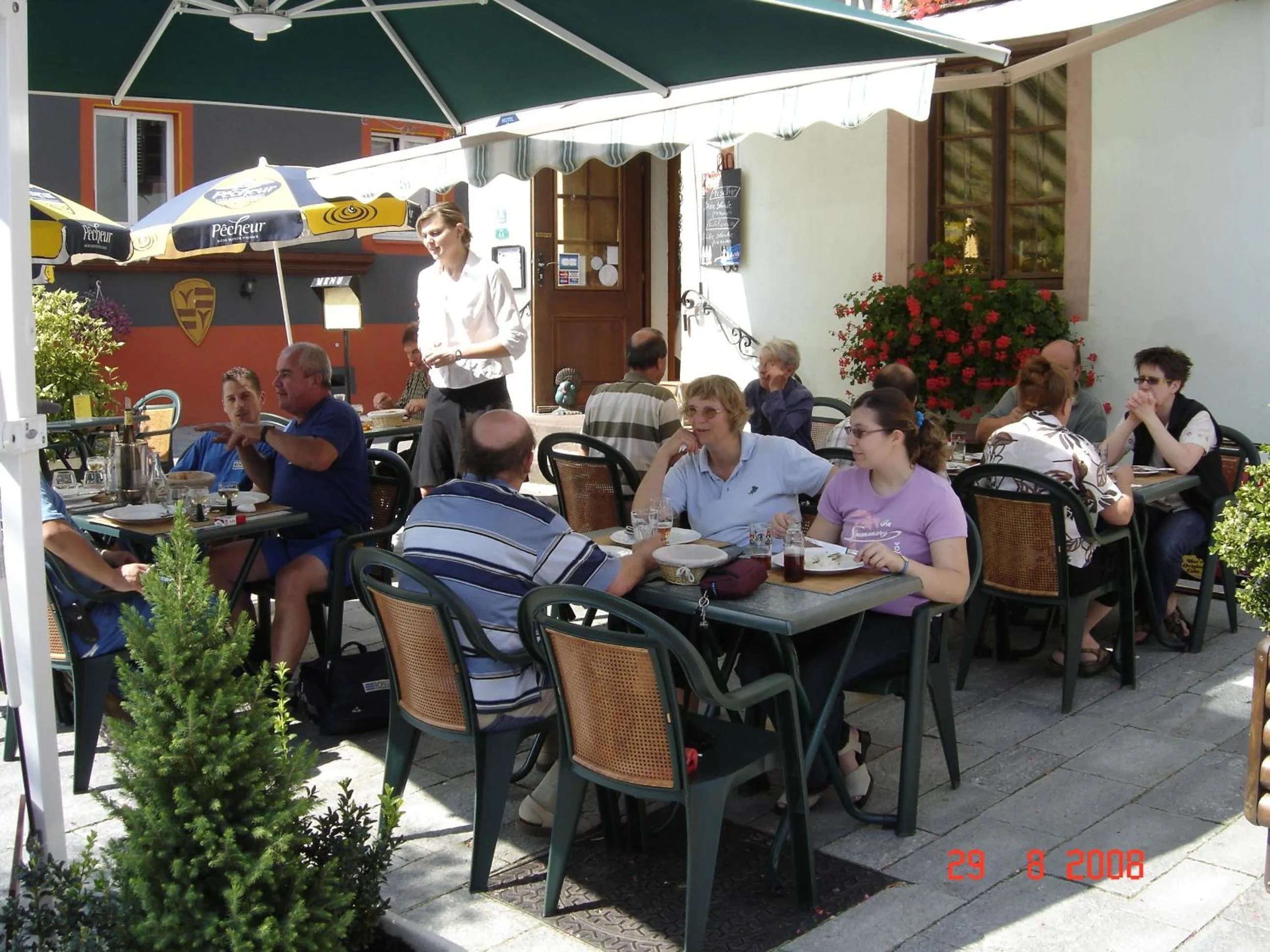 Restaurant/places to eat in La Bonne Franquette