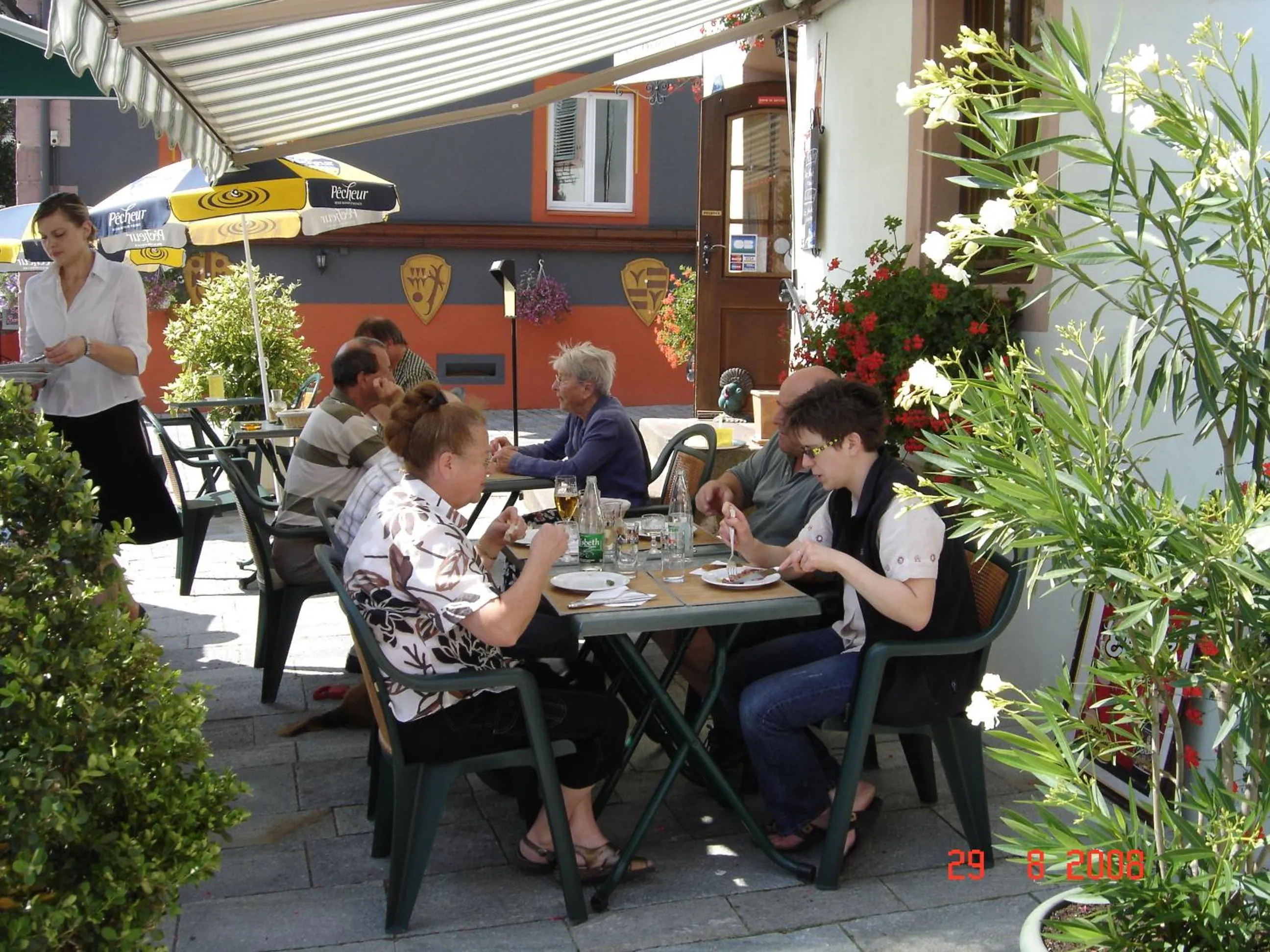 Restaurant/places to eat in La Bonne Franquette