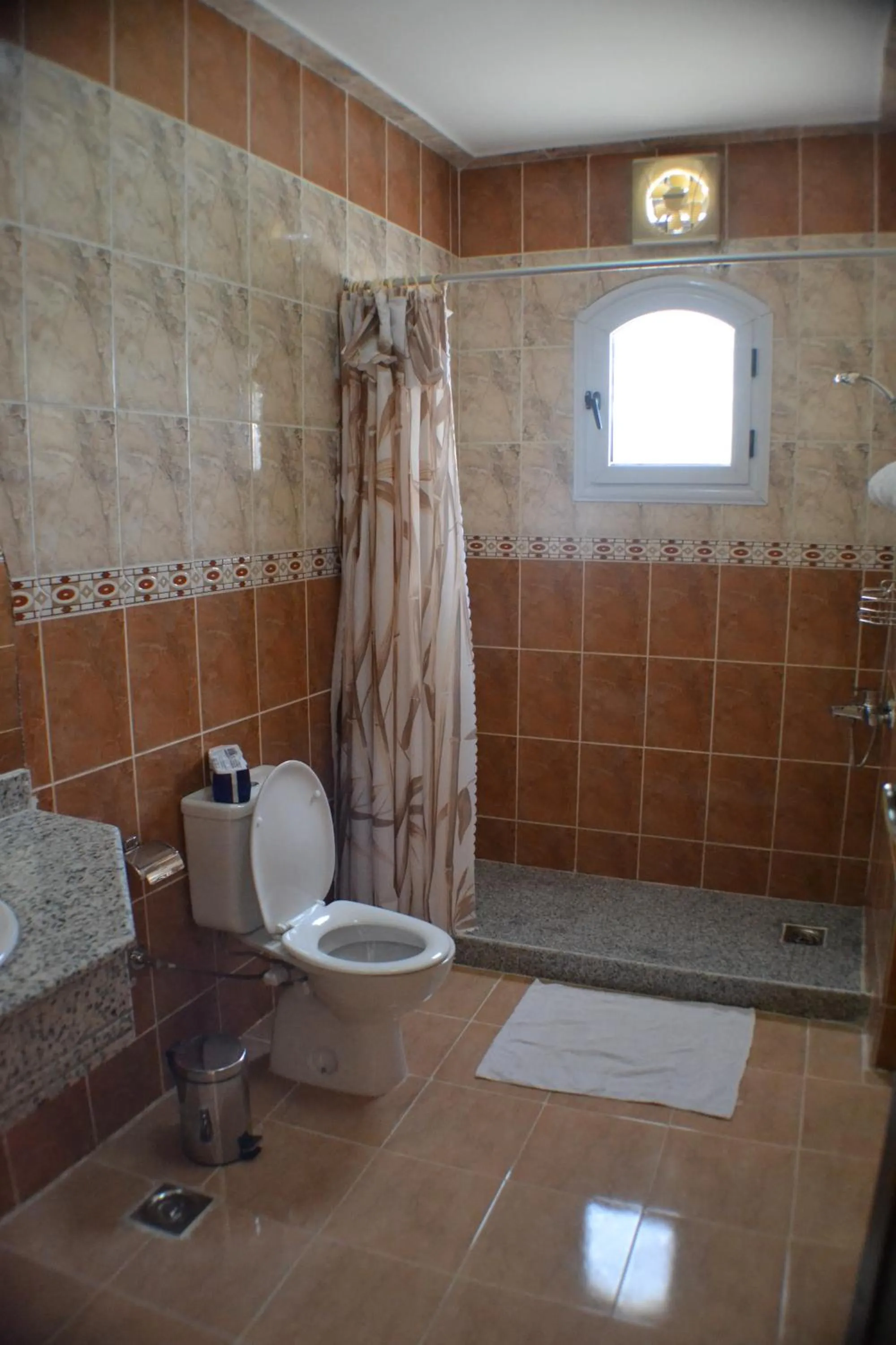 Bathroom in Nile Valley Hotel