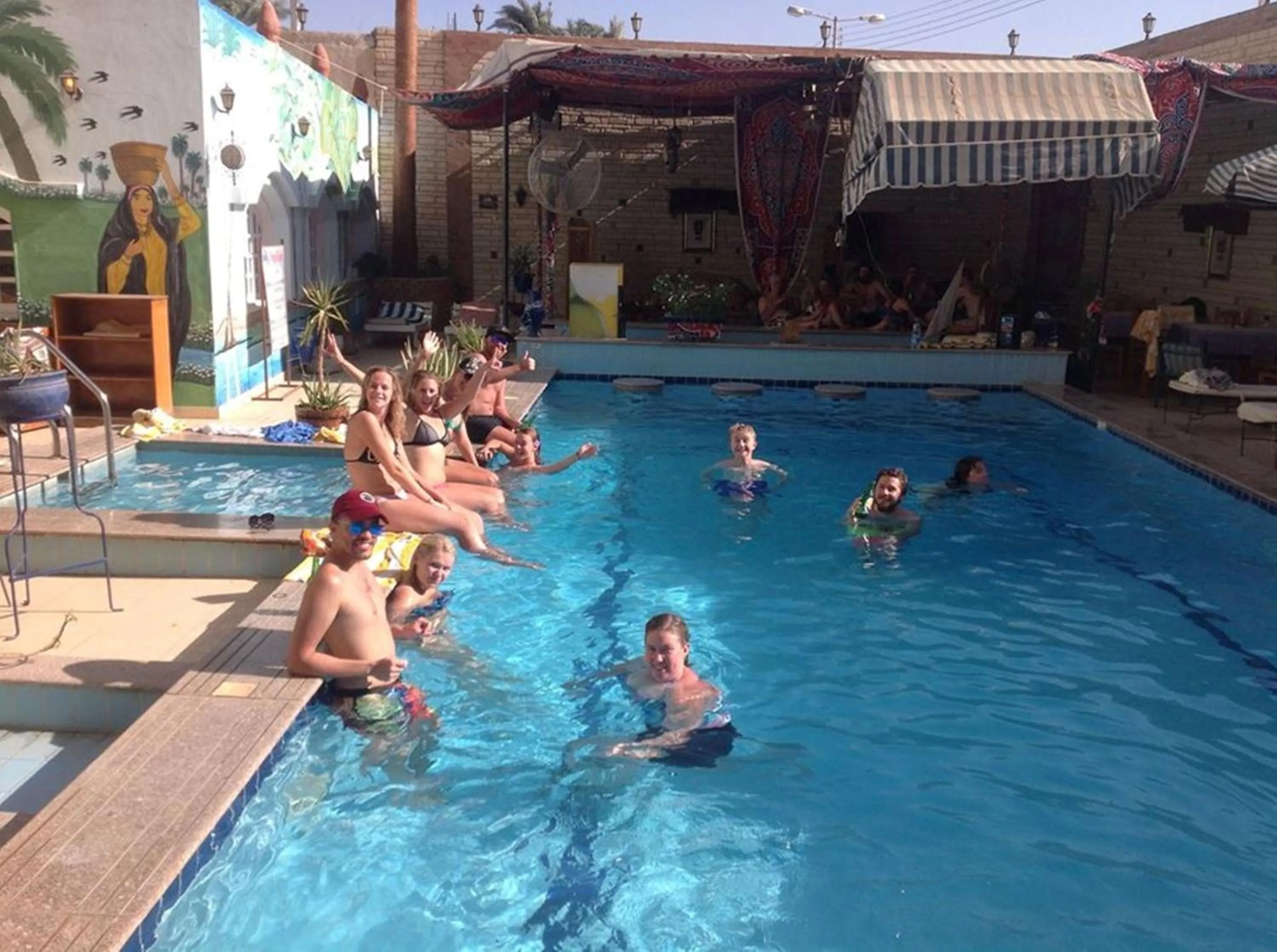 Swimming pool in Nile Valley Hotel