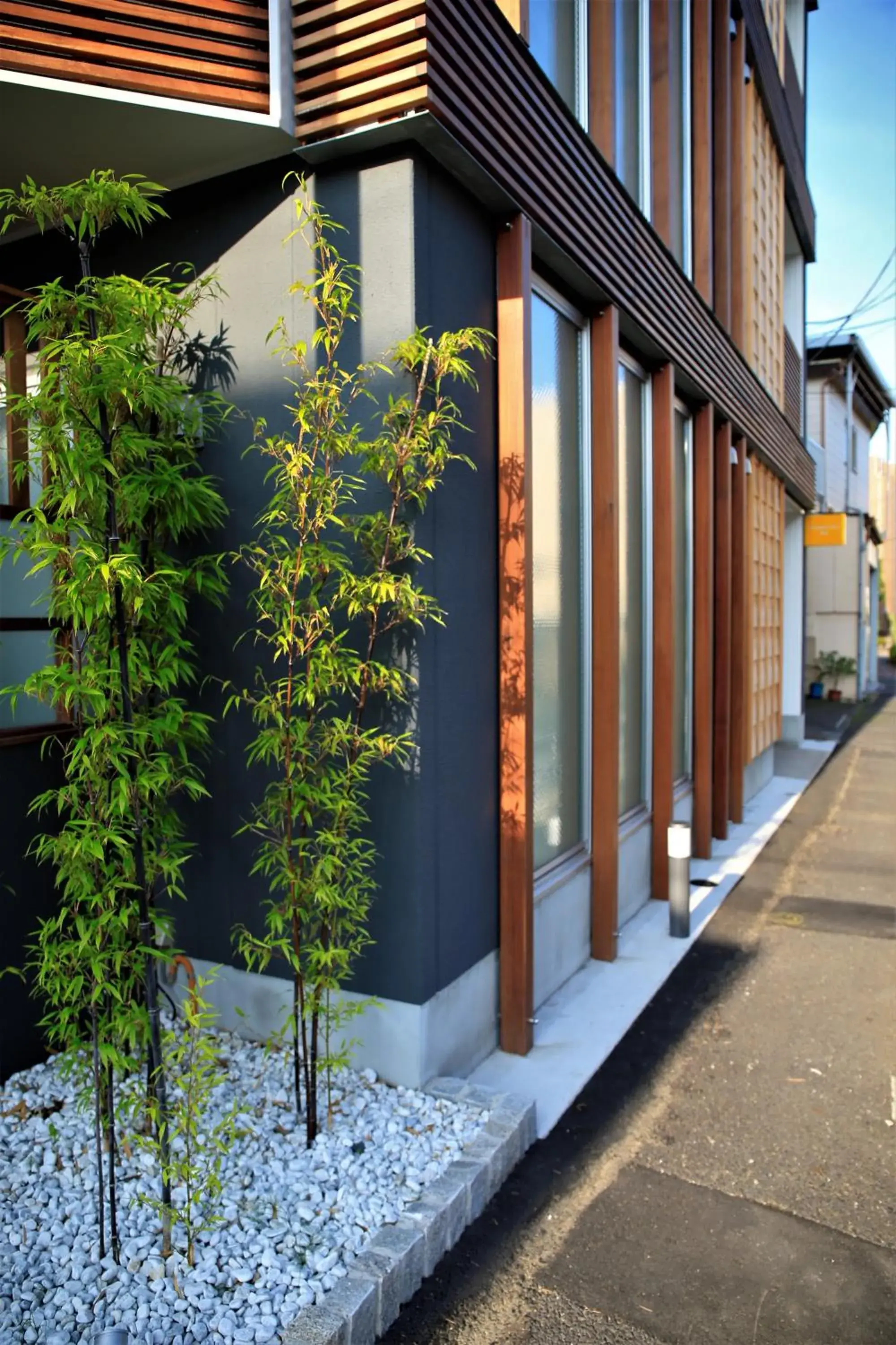 Property building in Numero Uno Tokyo Property building in Numero Uno Tokyo