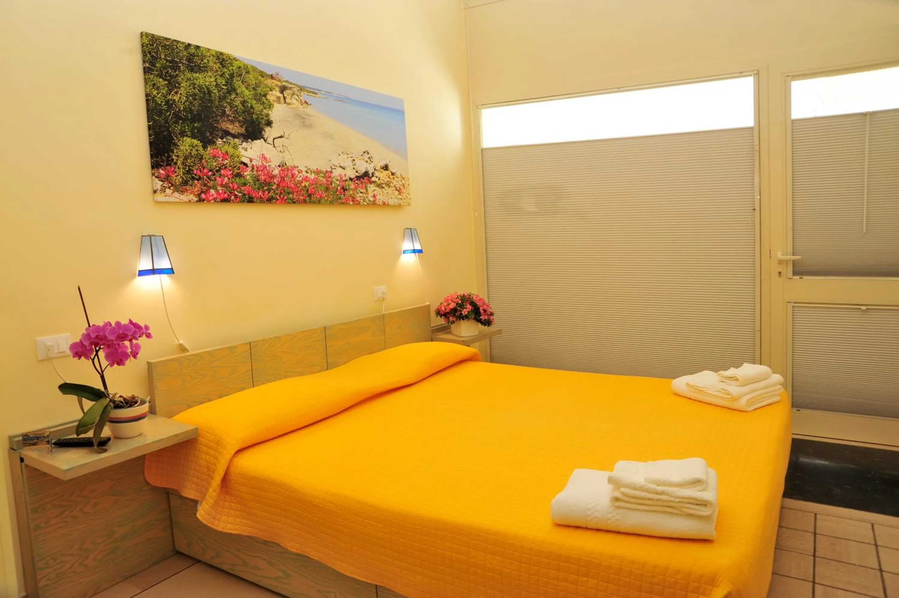 Bed in Cala Dei Normanni - Camere sul Lungomare