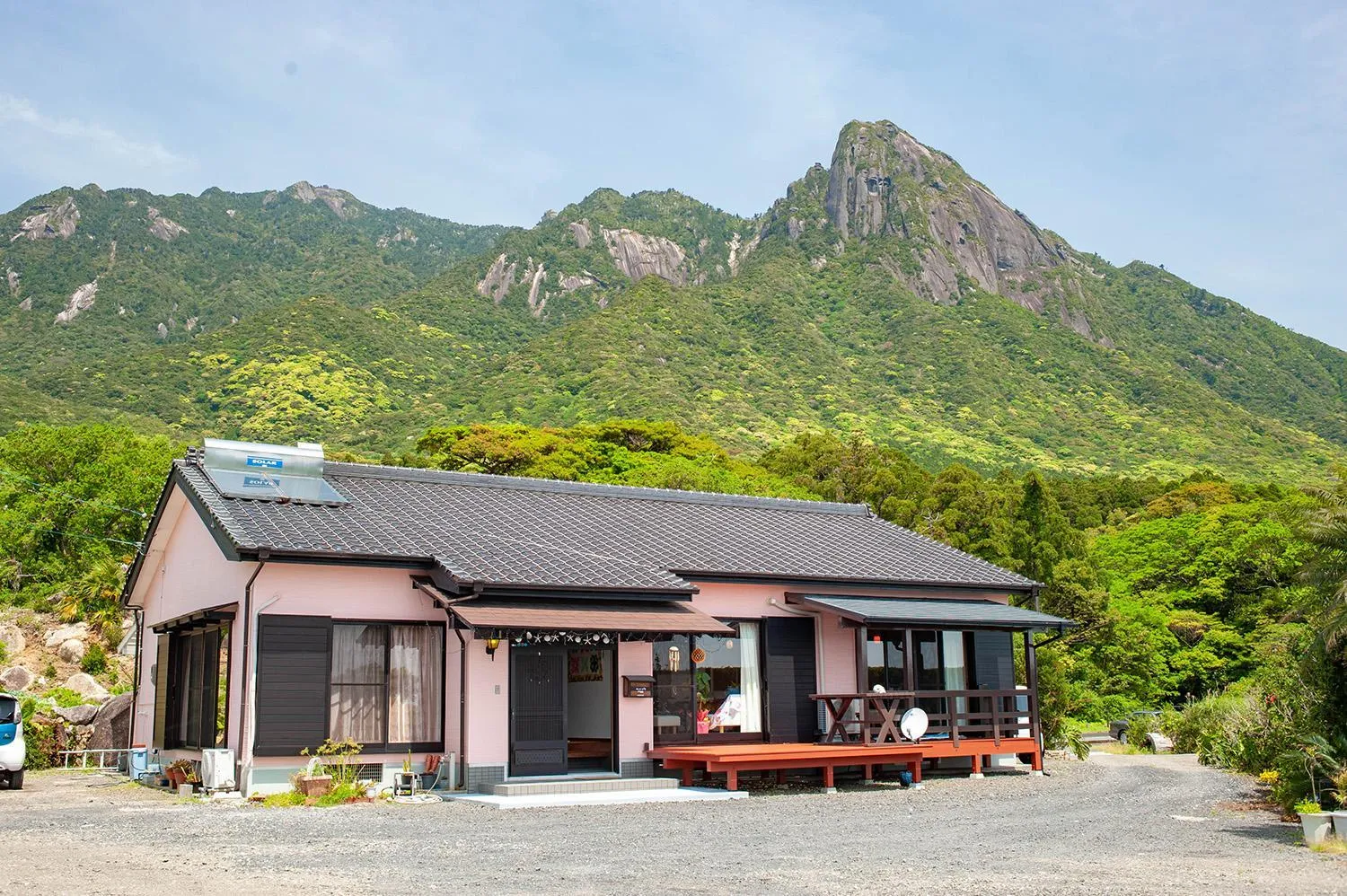 Yakushima Pension Luana House